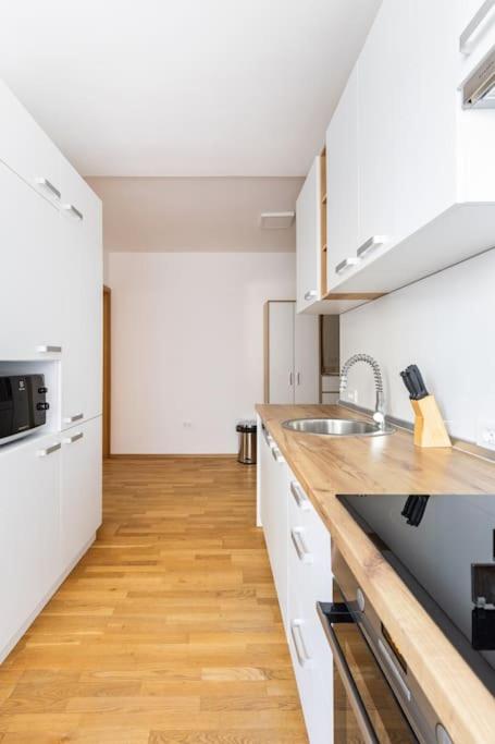 Apartman DINO