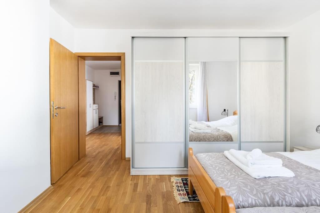 Apartman DINO