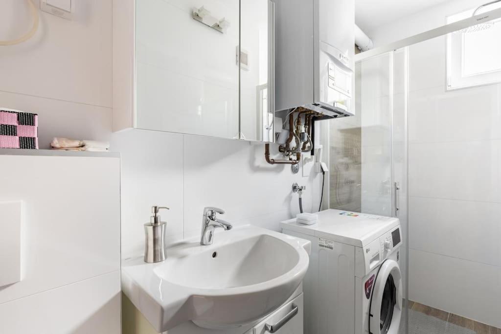 Apartman DINO