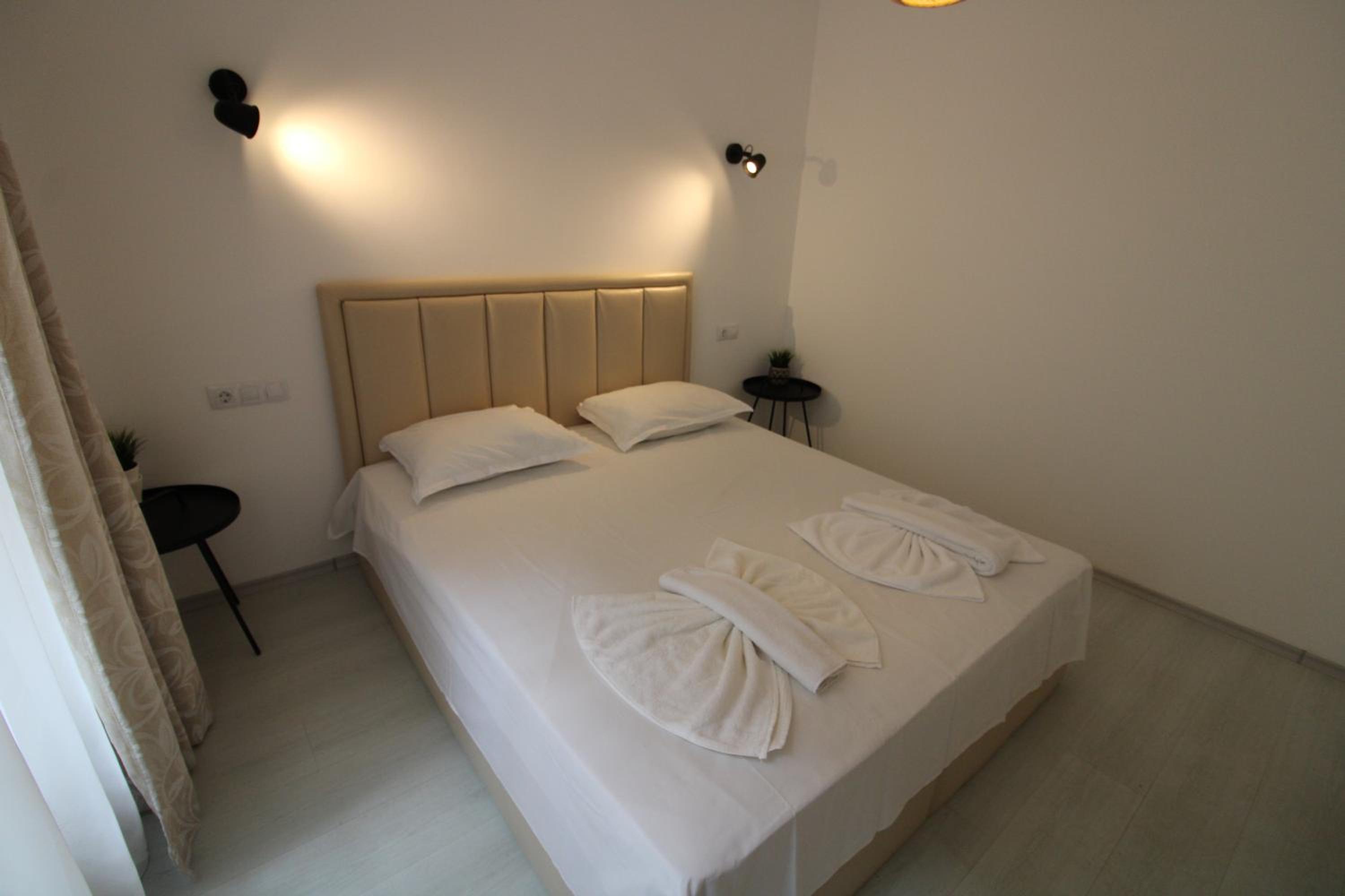 Flores Garden - Menada Apartments
