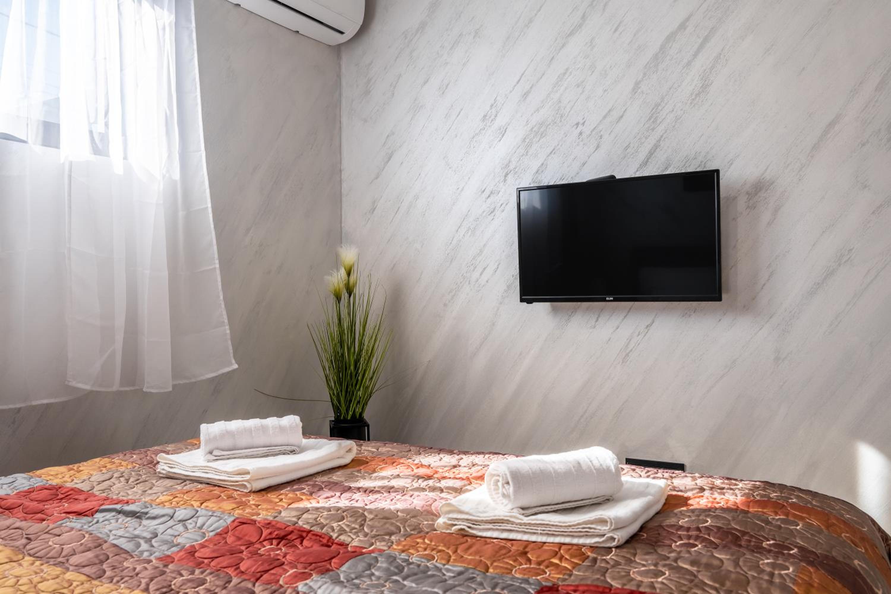 JOY APARTMENTS Zemun,Beograd
