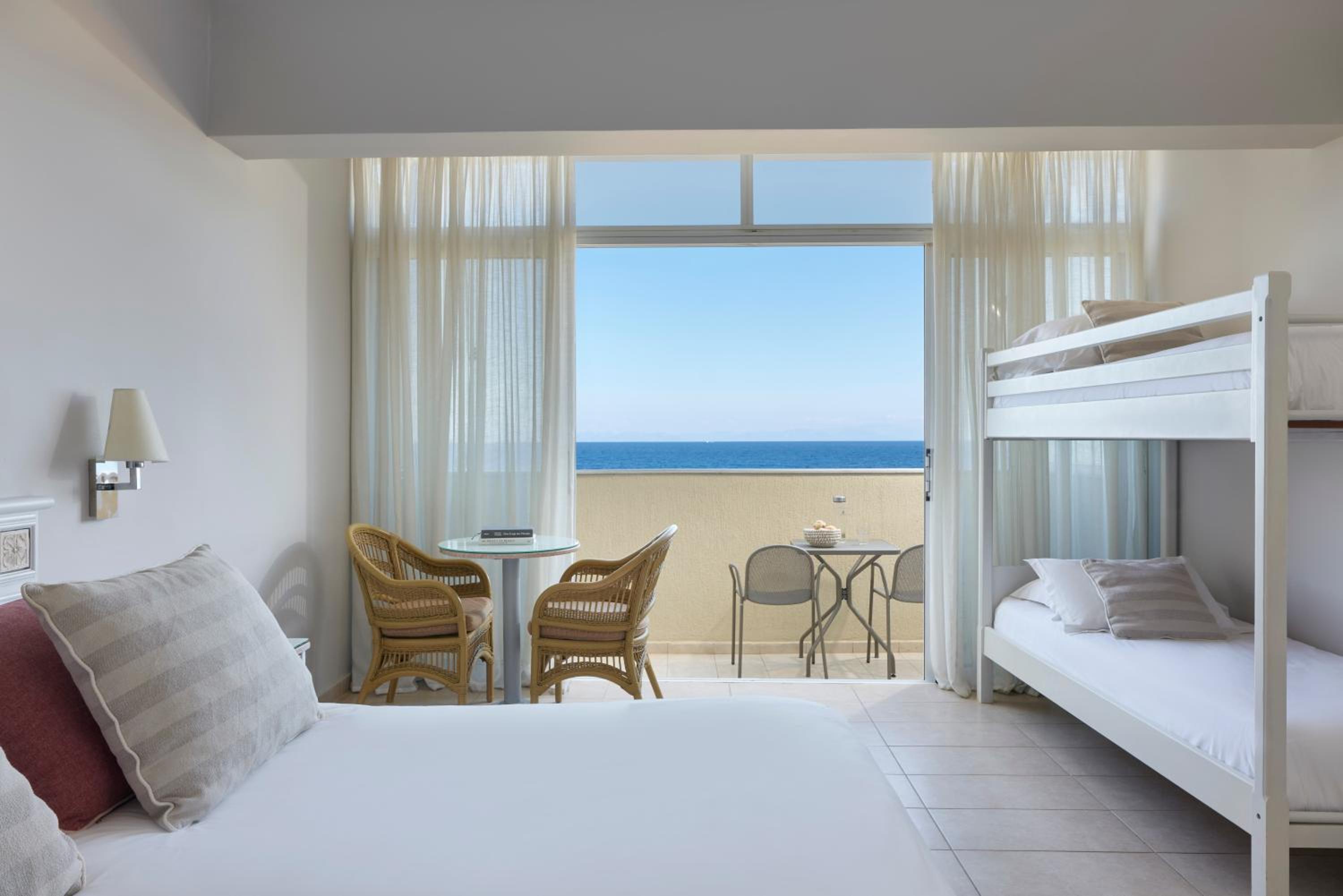 Atlantica Princess Hotel