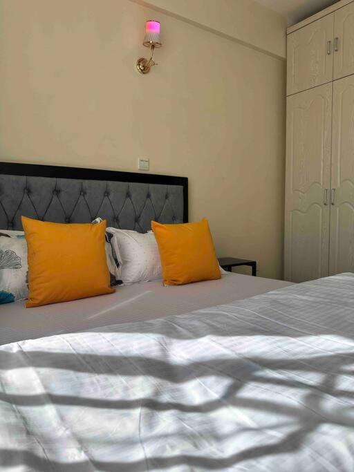 Tranquil Elegance: 3 Beds with SQ in Kilimani view 2