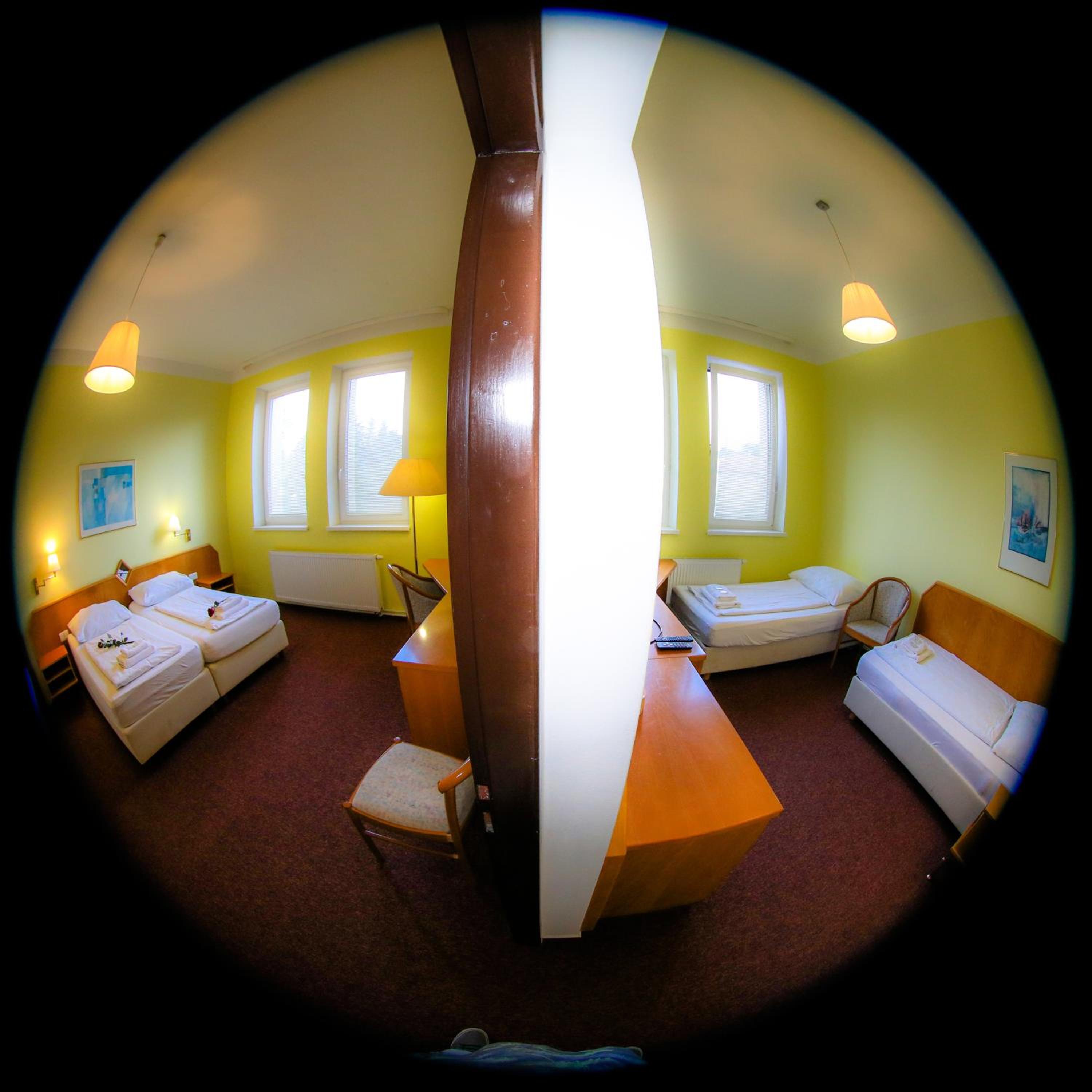 Wellness Penzion Kroměříž - Zlobice
