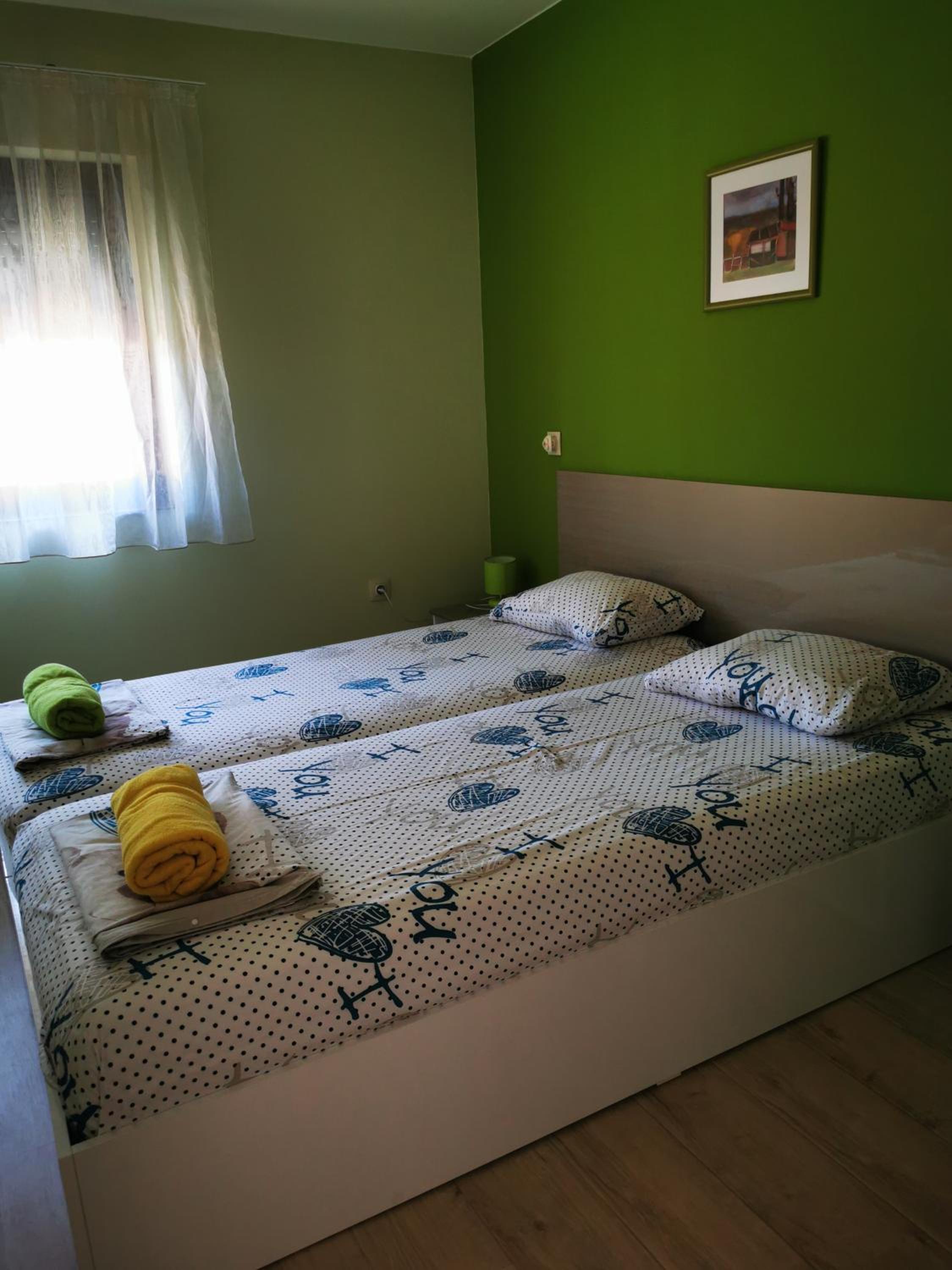 Rose Valley Guests room