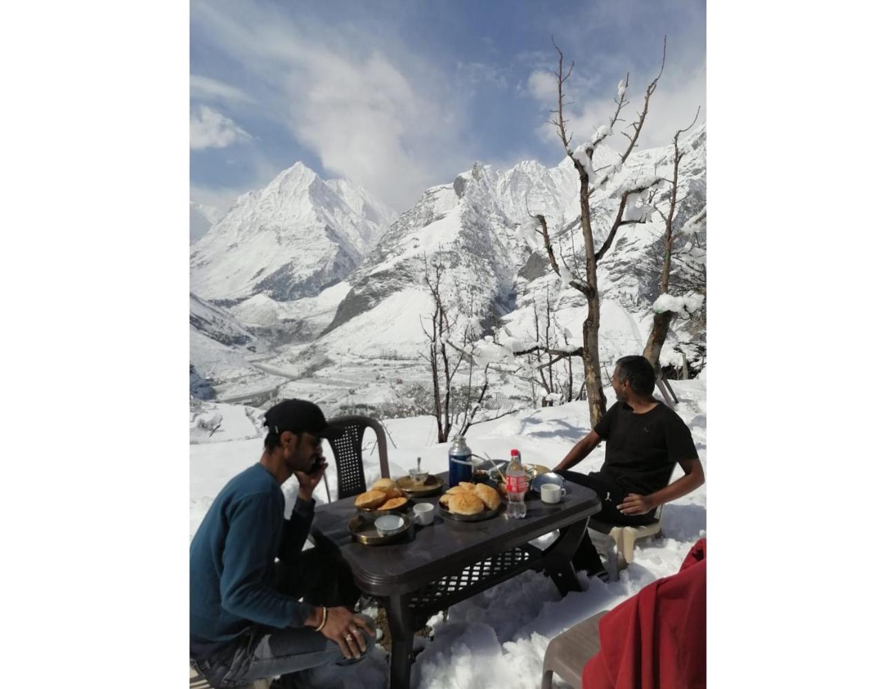 Hotel Himalaya Retreat, Bokta, HP view 3
