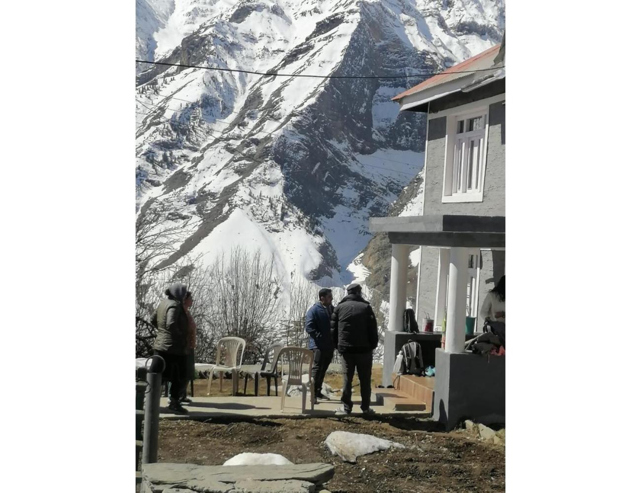 Hotel Himalaya Retreat, Bokta, HP view 5