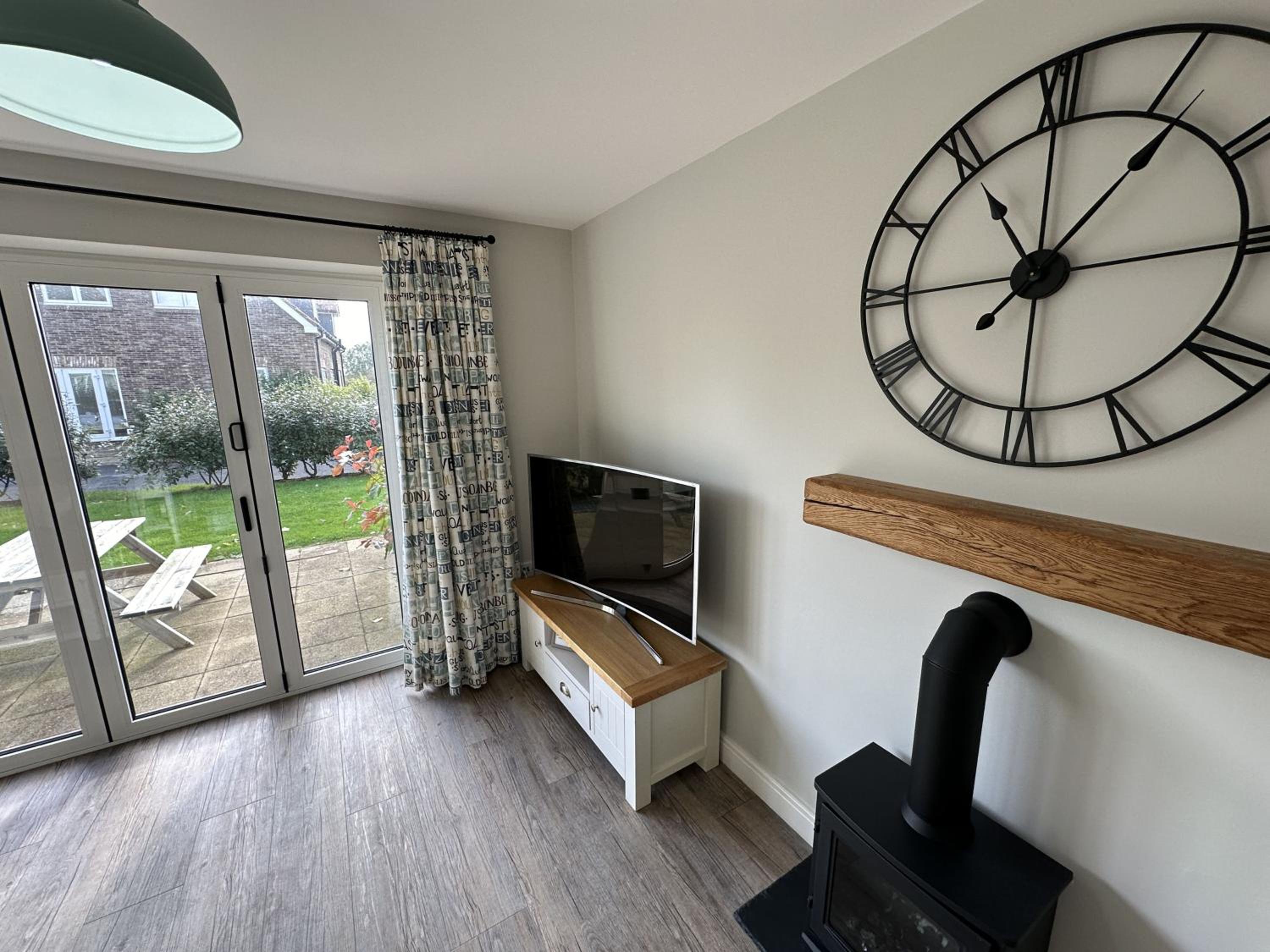 Ocean Cove - Part of the The Bay Filey Holiday Village with pool, gym and direct beach access, pub, restaurant, tennis and meadows walks