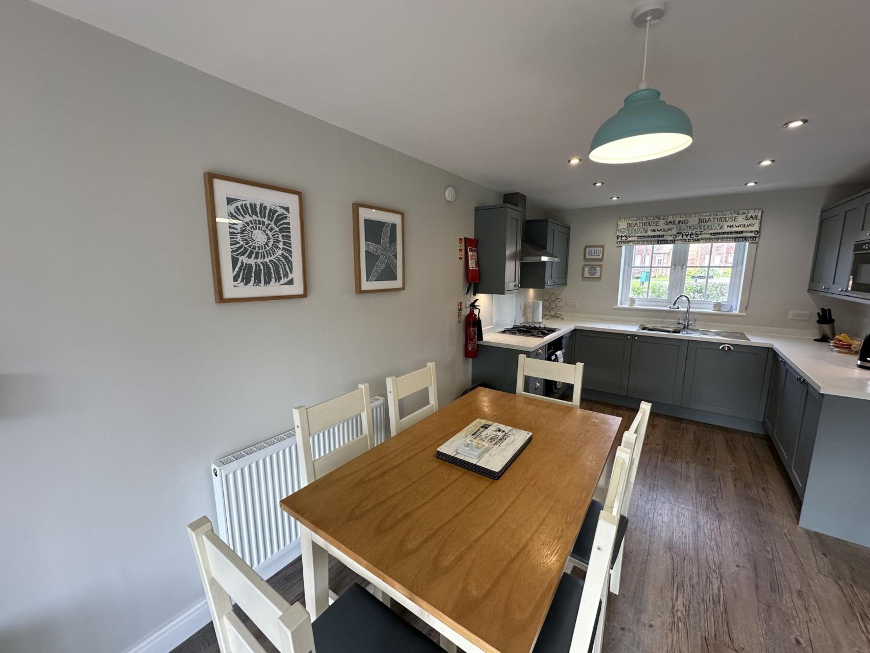 Ocean Cove - Part of the The Bay Filey Holiday Village with pool, gym and direct beach access, pub, restaurant, tennis and meadows walks