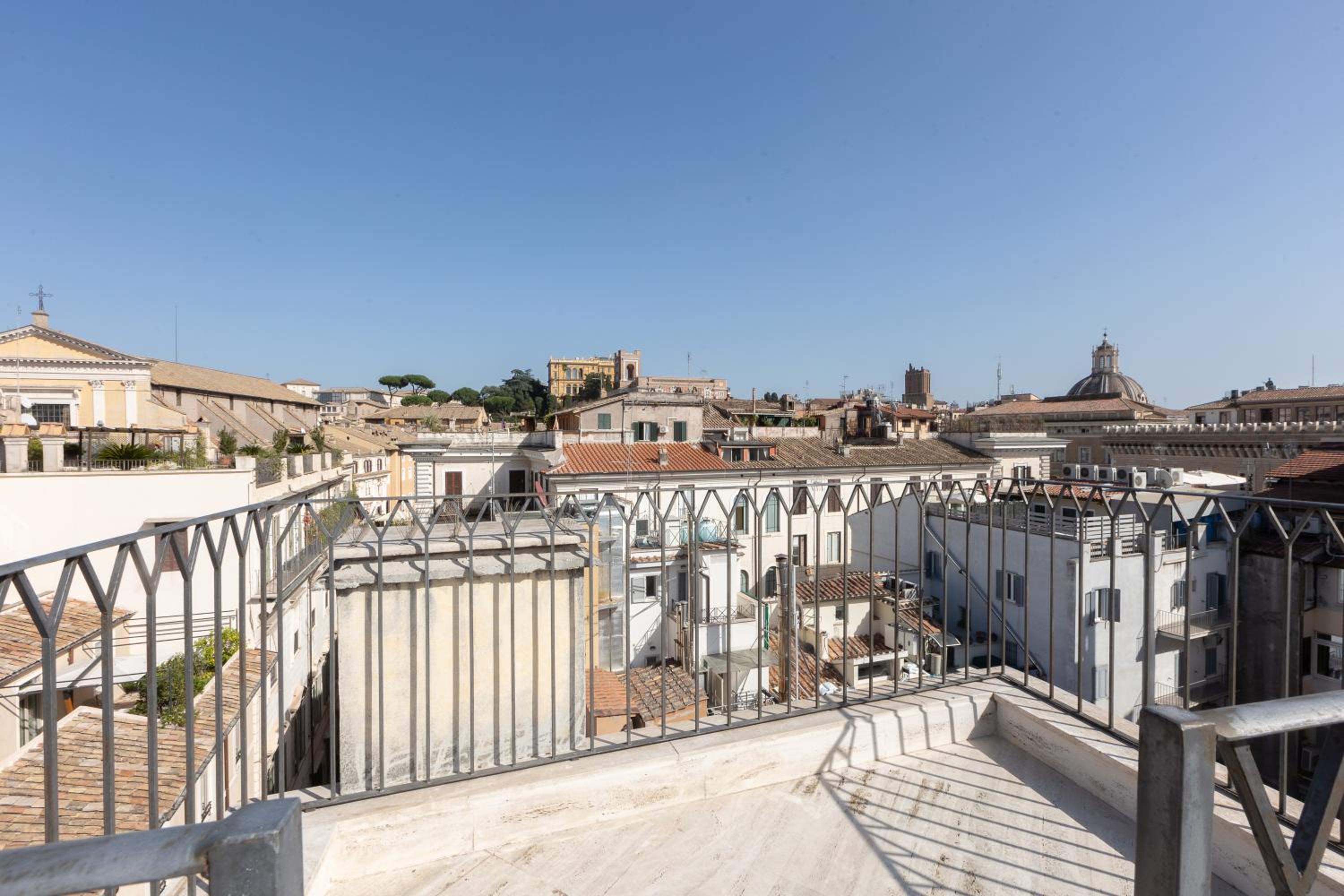Amazing 3 Levels Penthouse Piazza Venezia