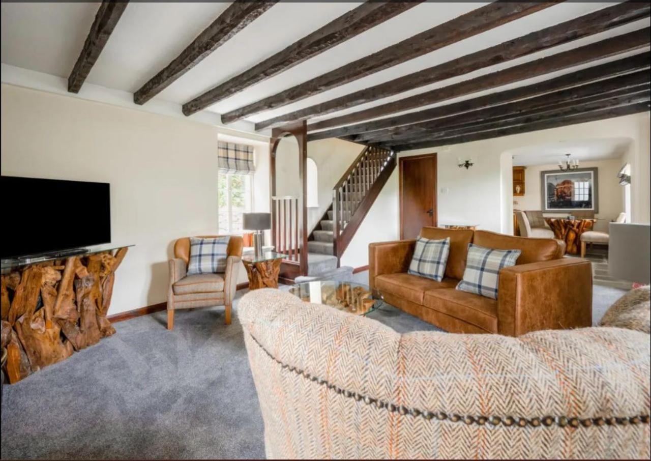 Loch Ness Cottages