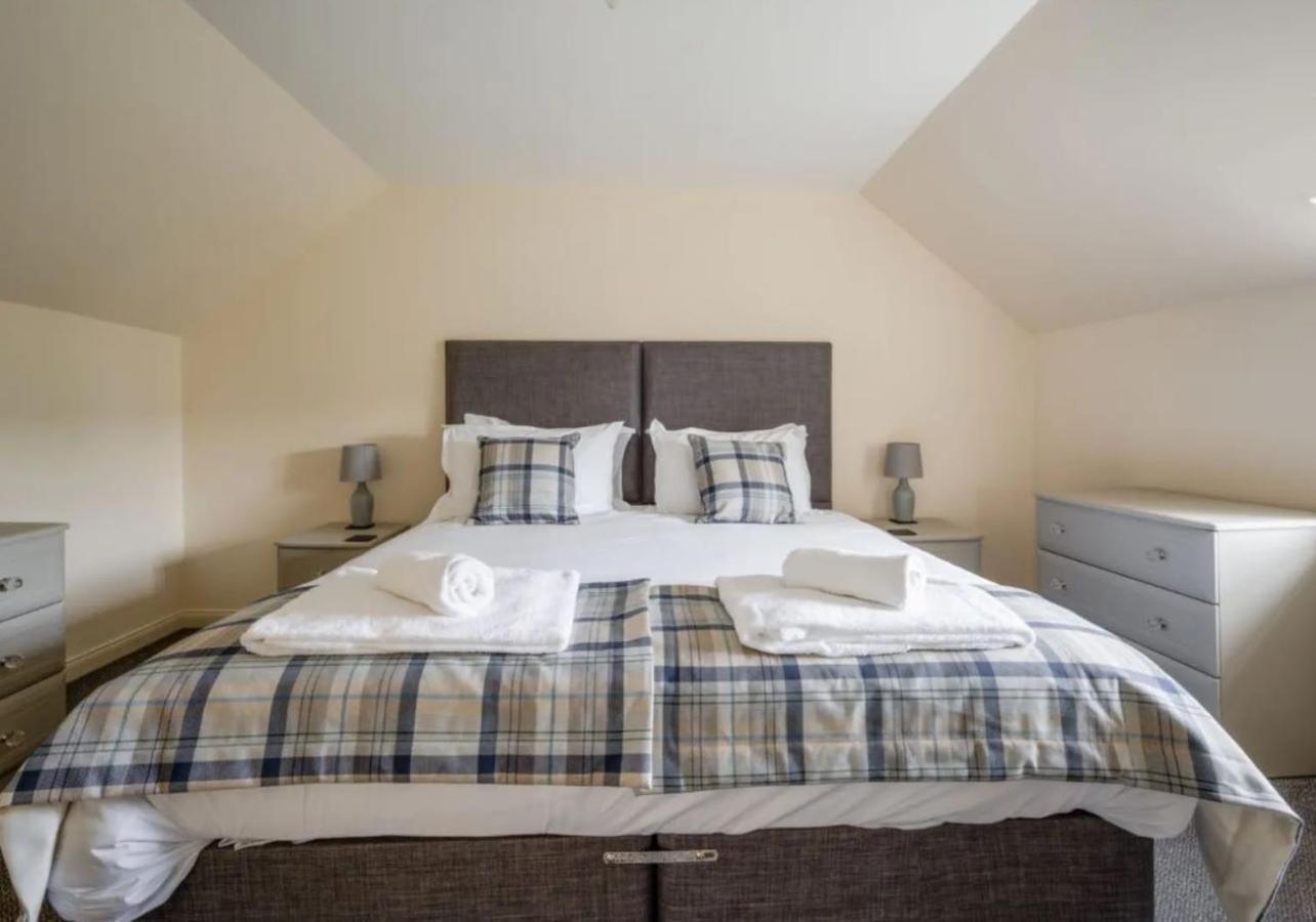 Loch Ness Cottages