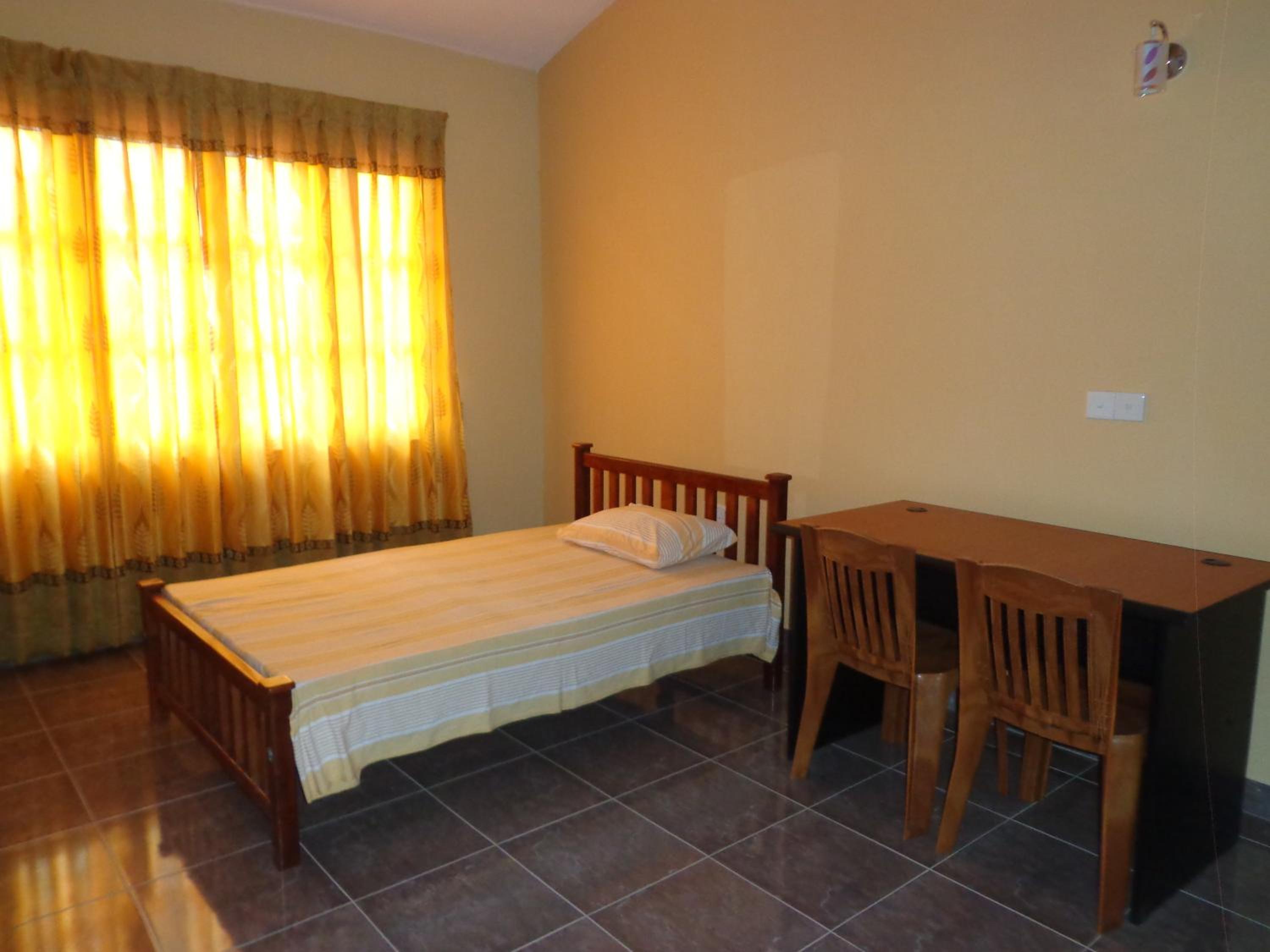 Anura Guest Inn