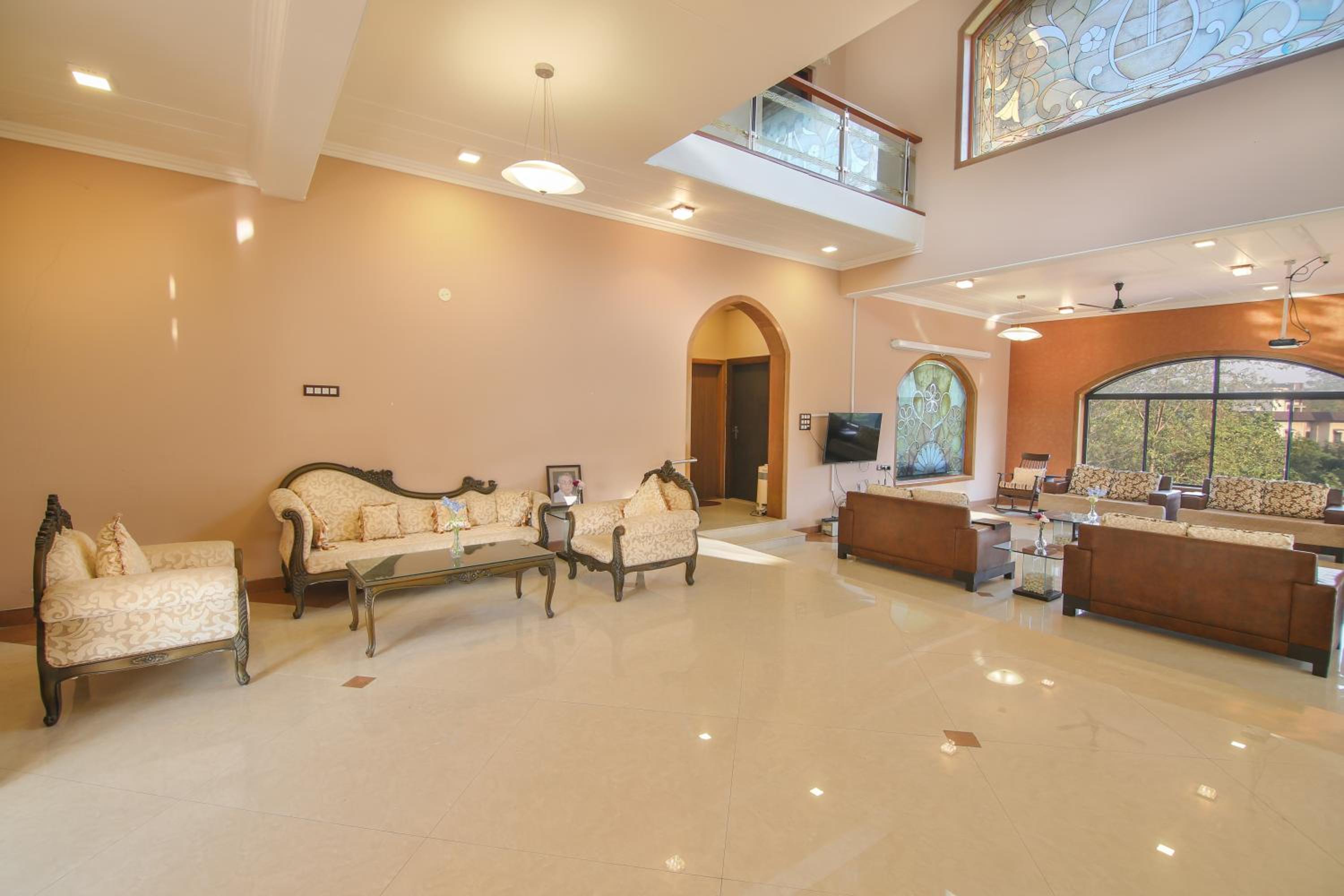 Akbar Villa 4BHK With Pool view 3