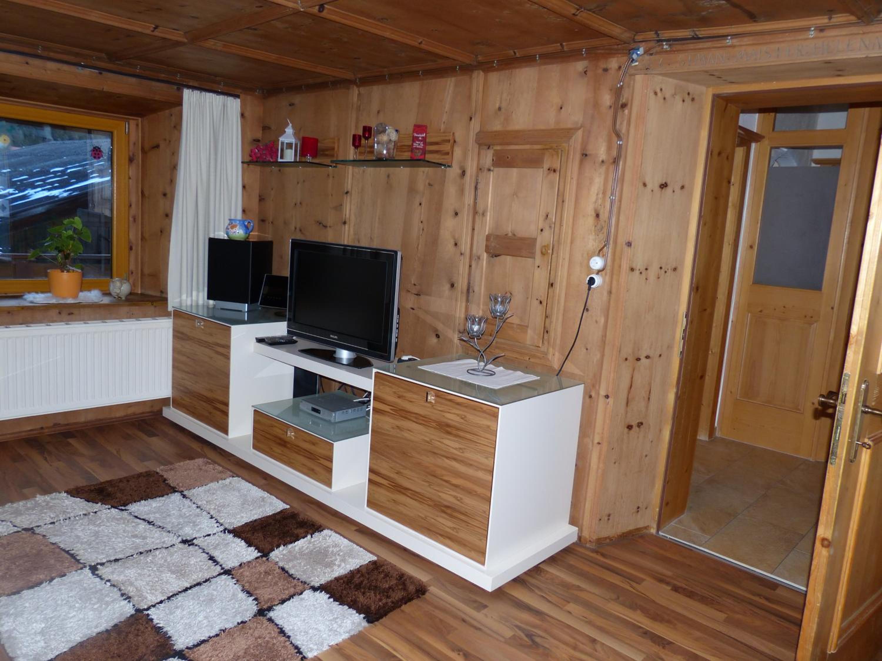 Photo 51