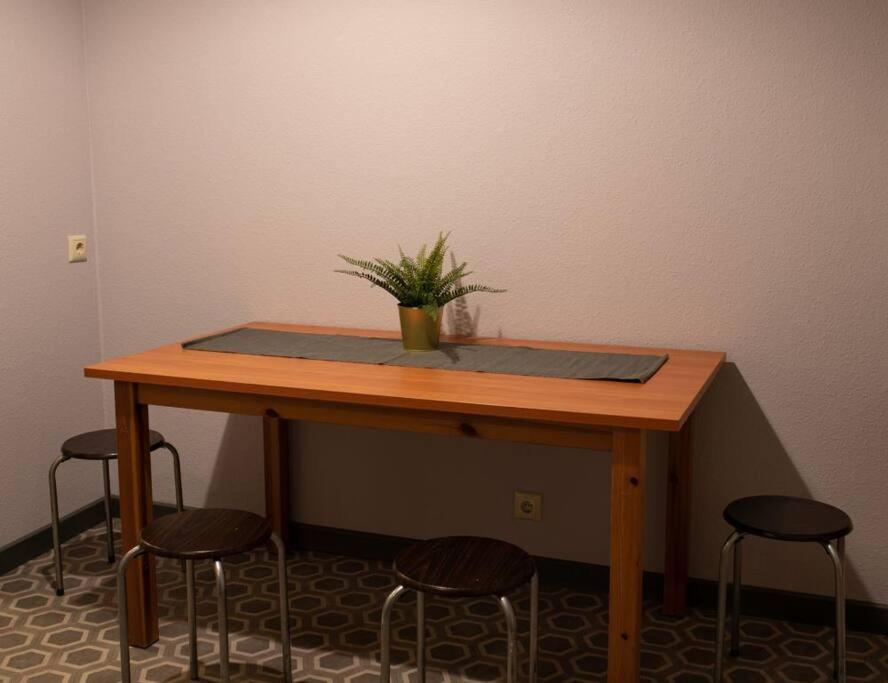 Horse House Apartment