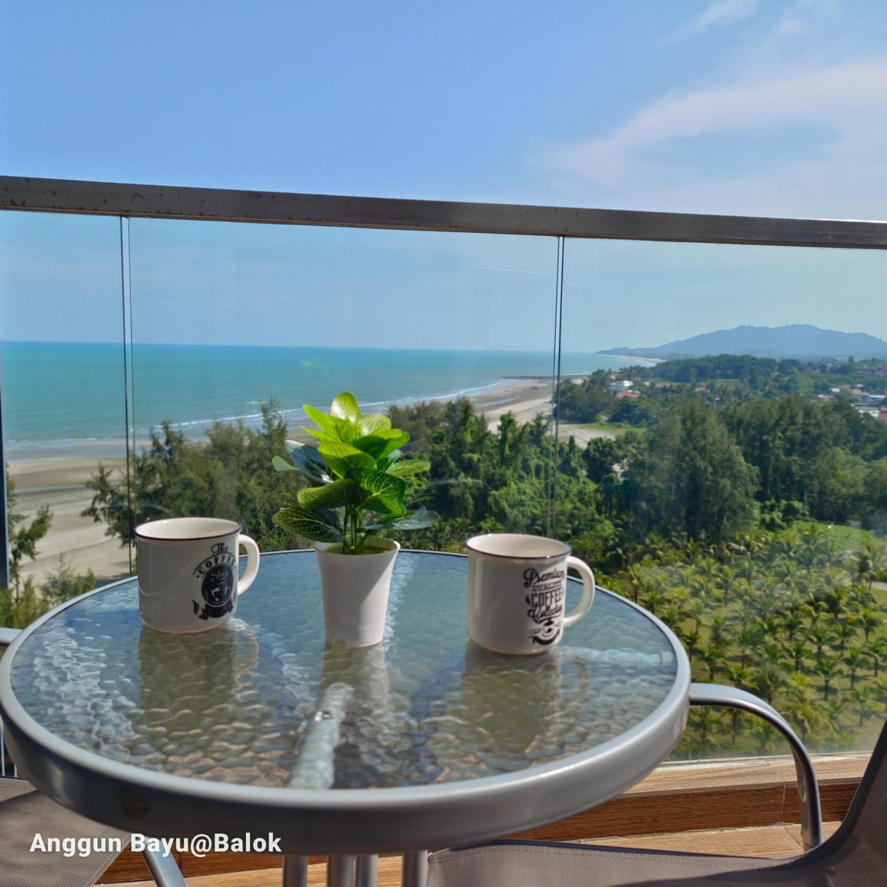 TimurBay Family Seaview, Kuantan by Anggun Bayu - Netflix Ready photo 4