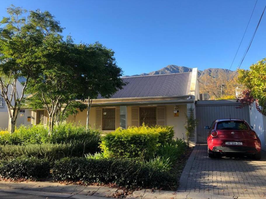 Leopard Tree Cottage
