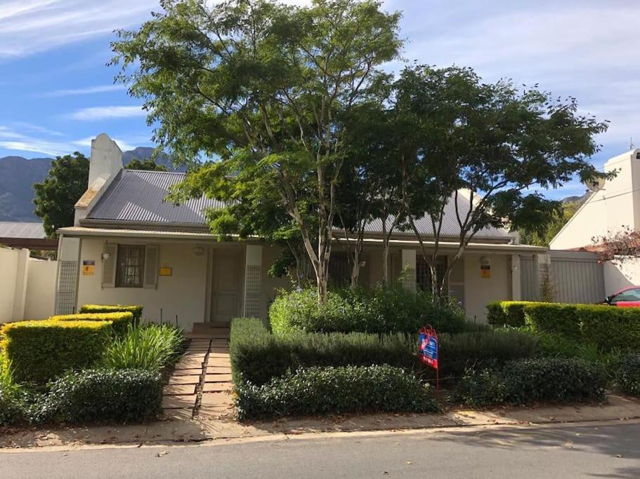 Leopard Tree Cottage