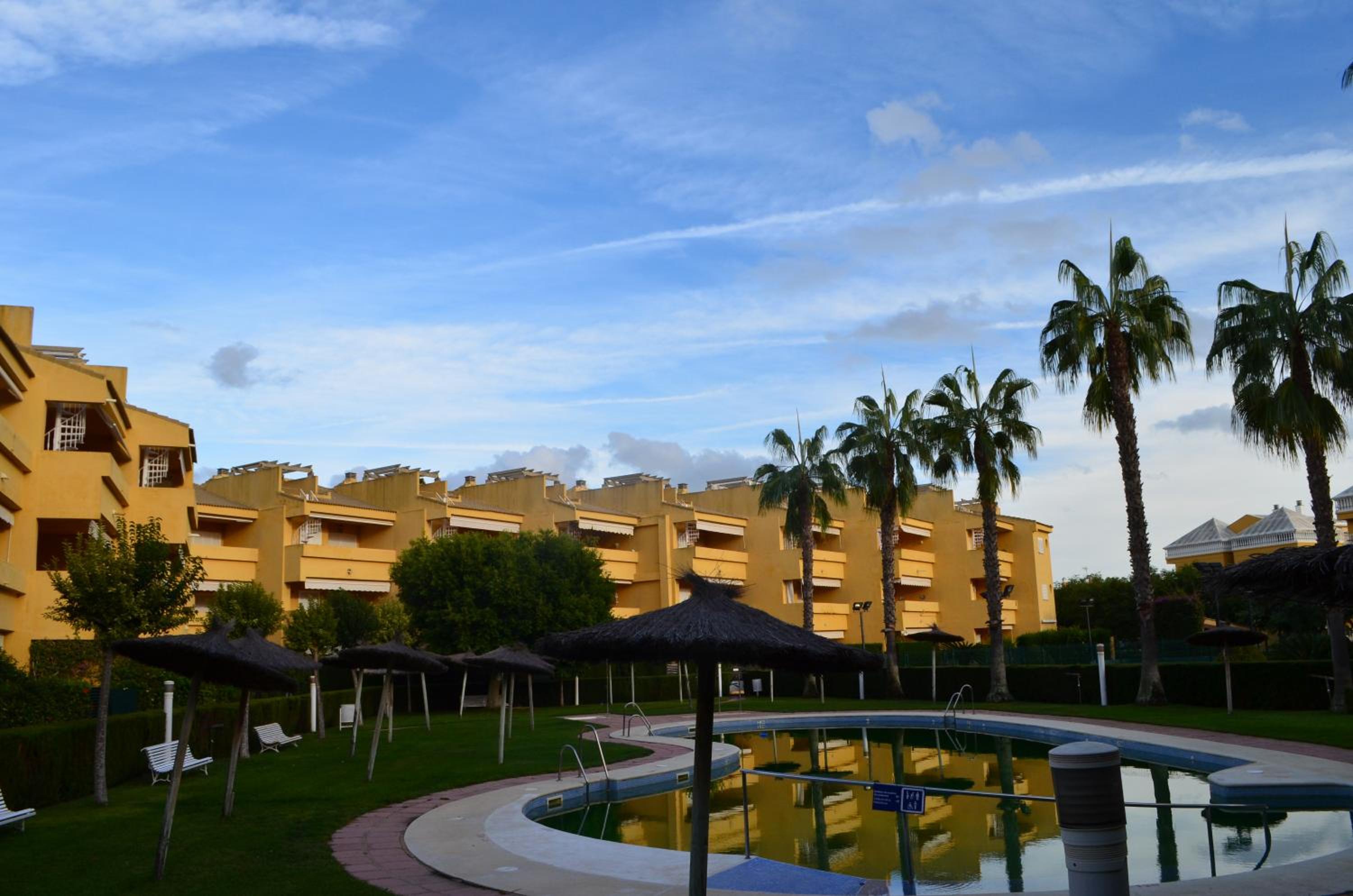Las Arenas-Islantilla Family Home