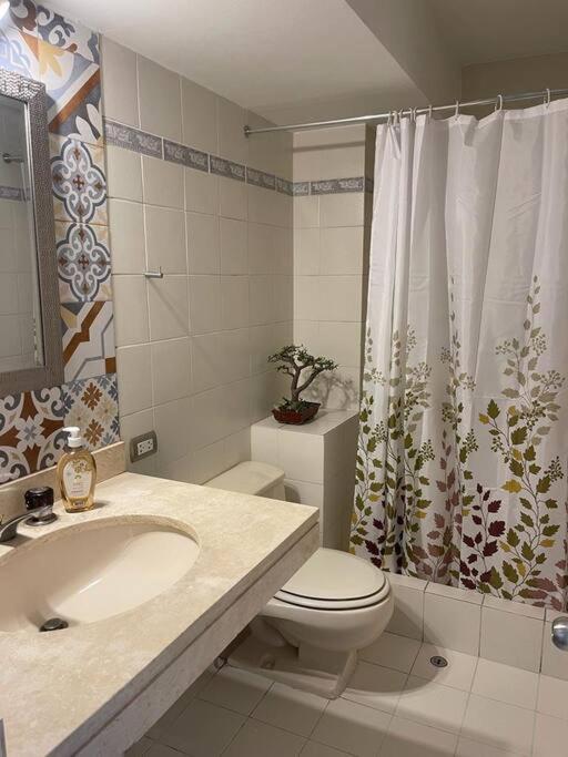 Excelente ubicación San Isidro Suite 11 view 5