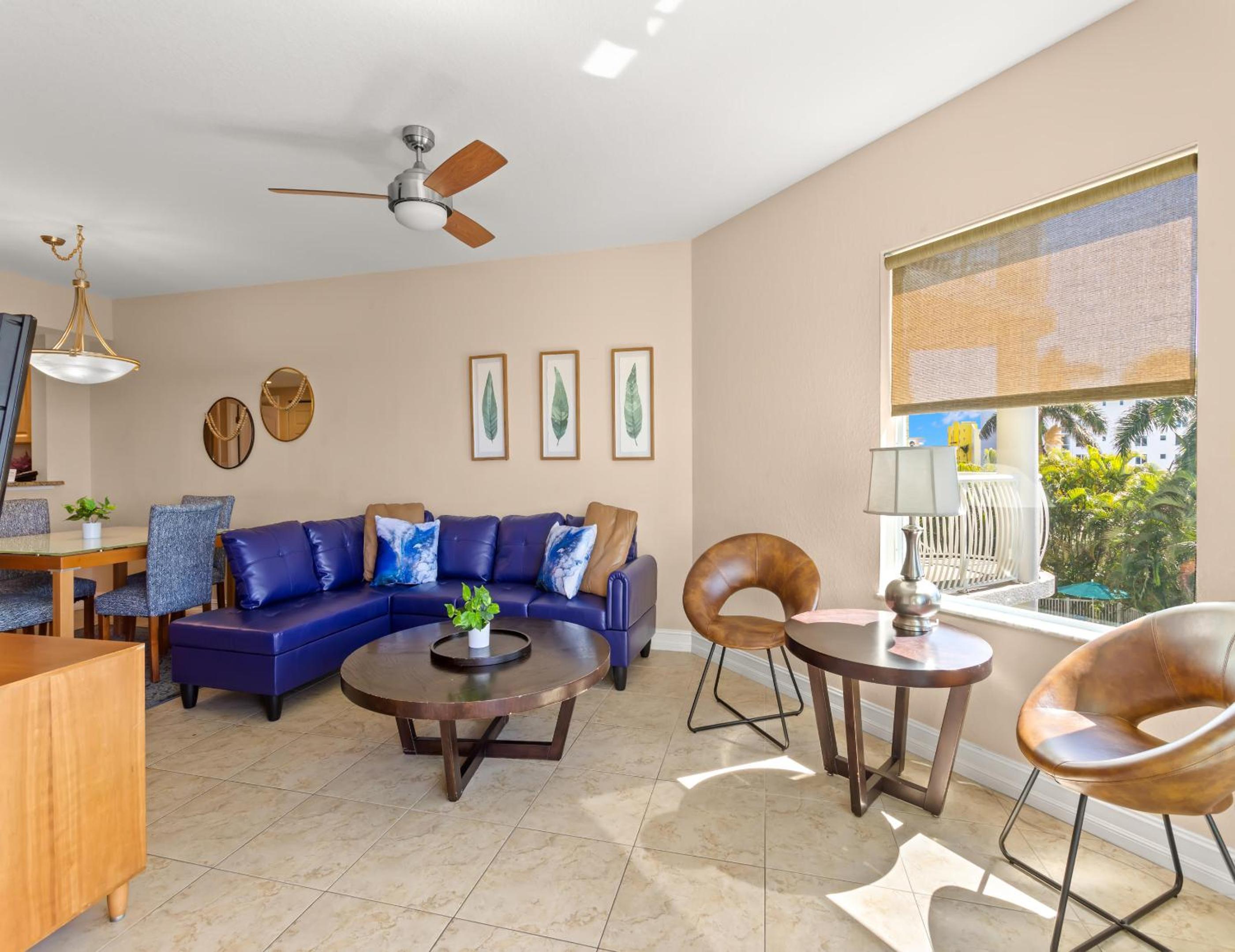 Crystal Palms 307 view 4