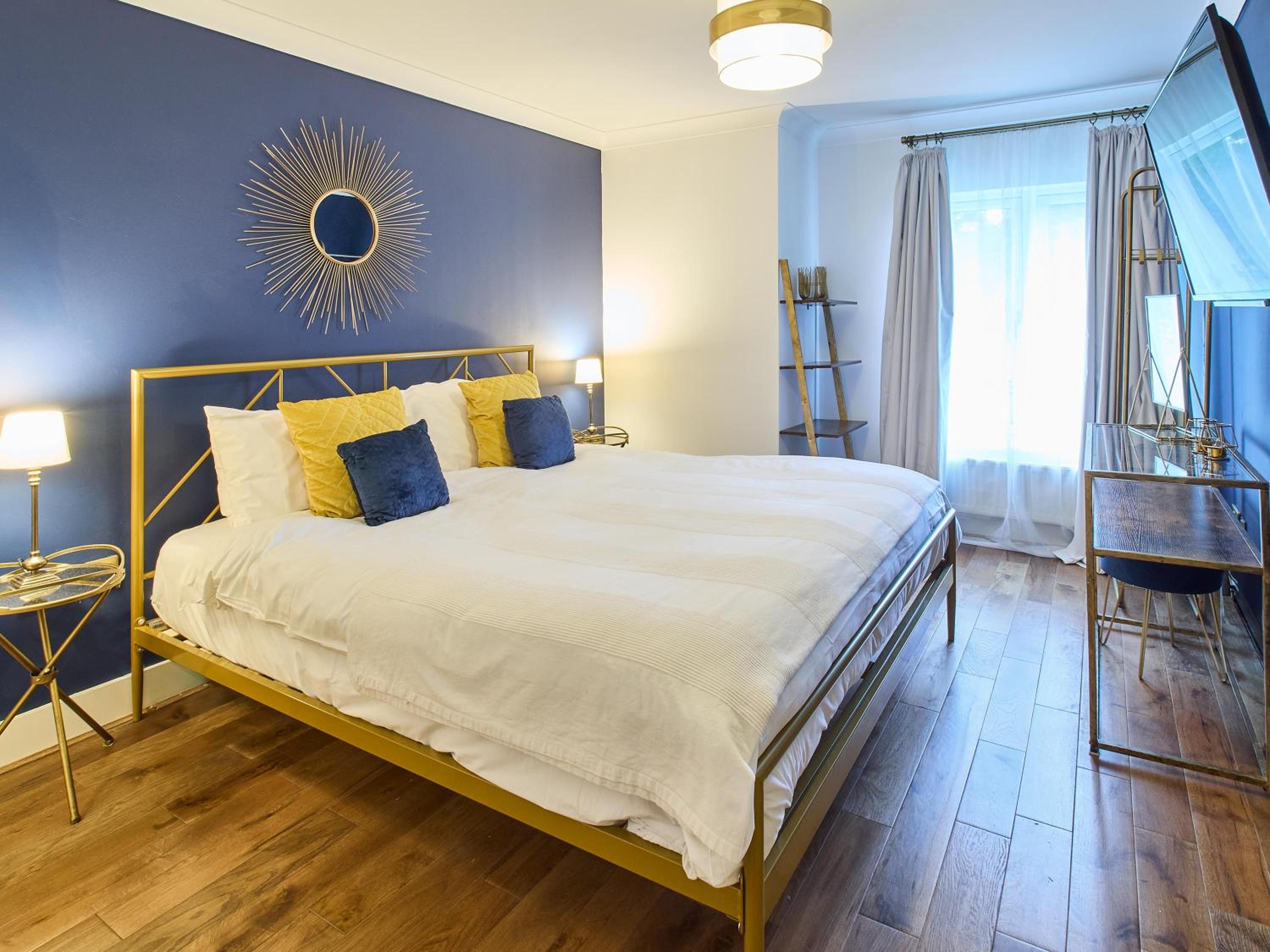 Host & Stay - Bellflower Mews view 2