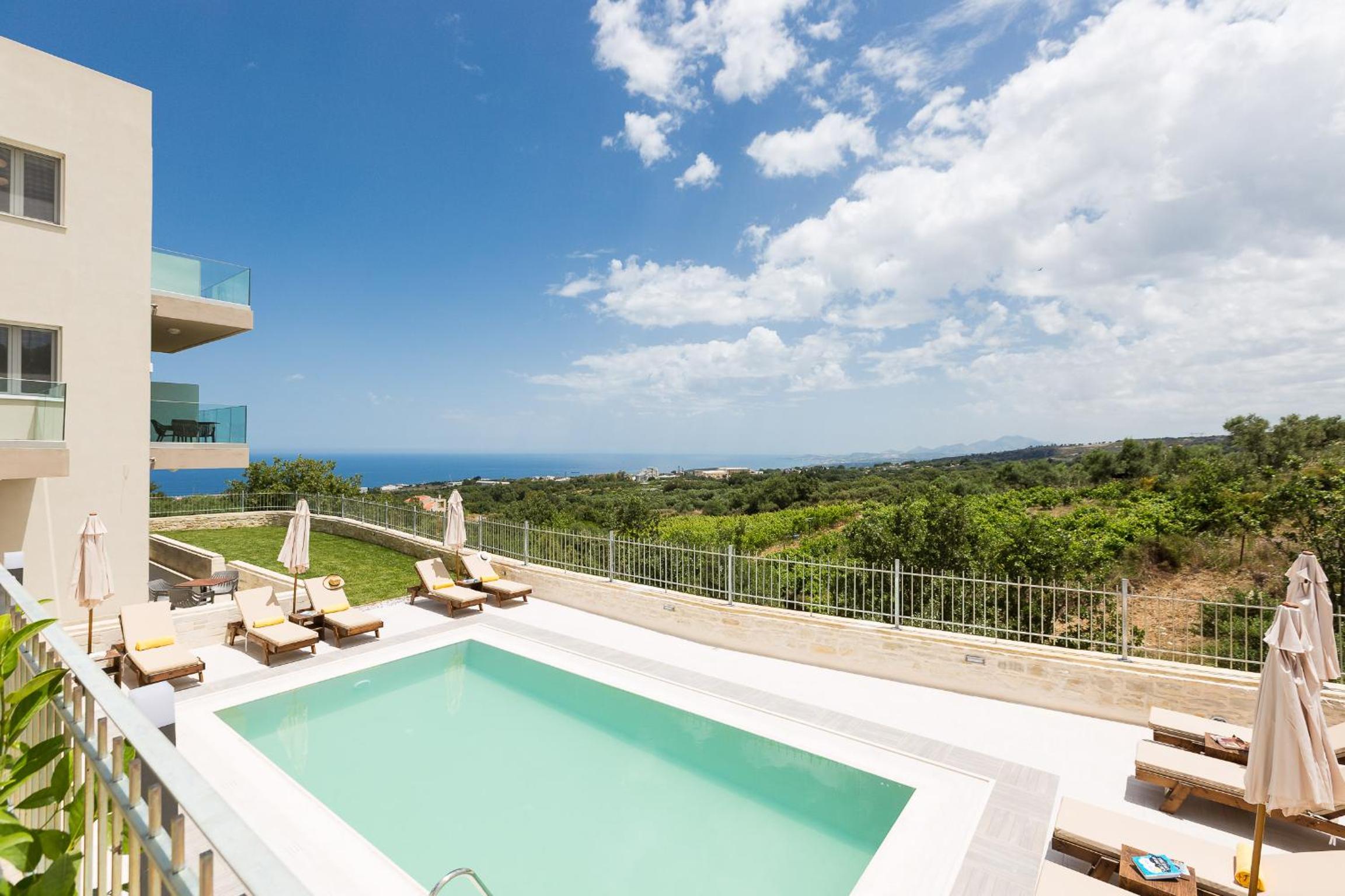 Vigla Suites view 4