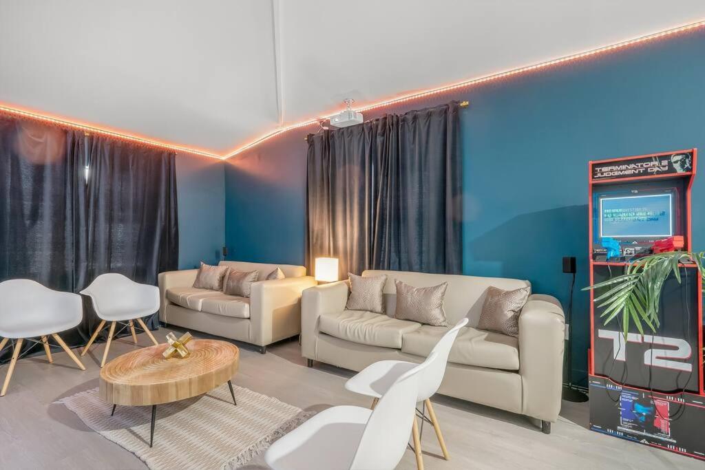 lounge
