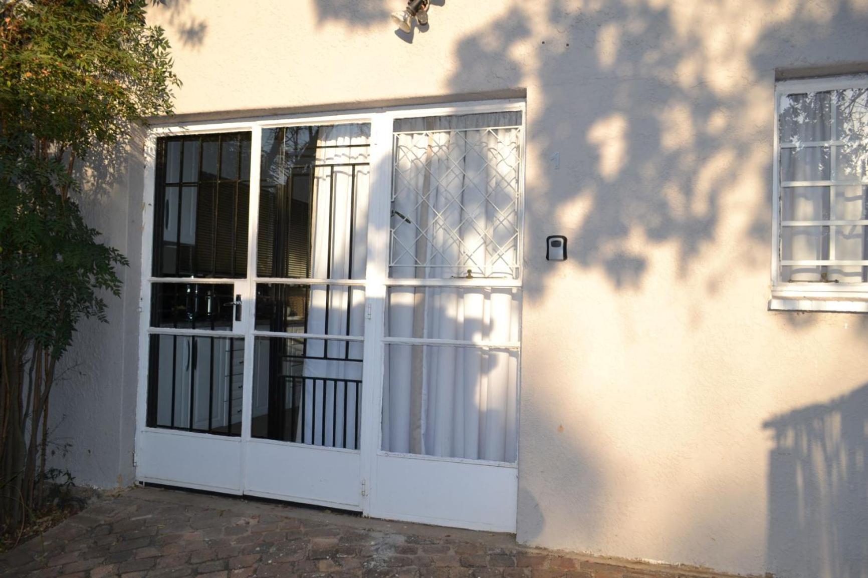 Bryanston Elgin - Cottage 1