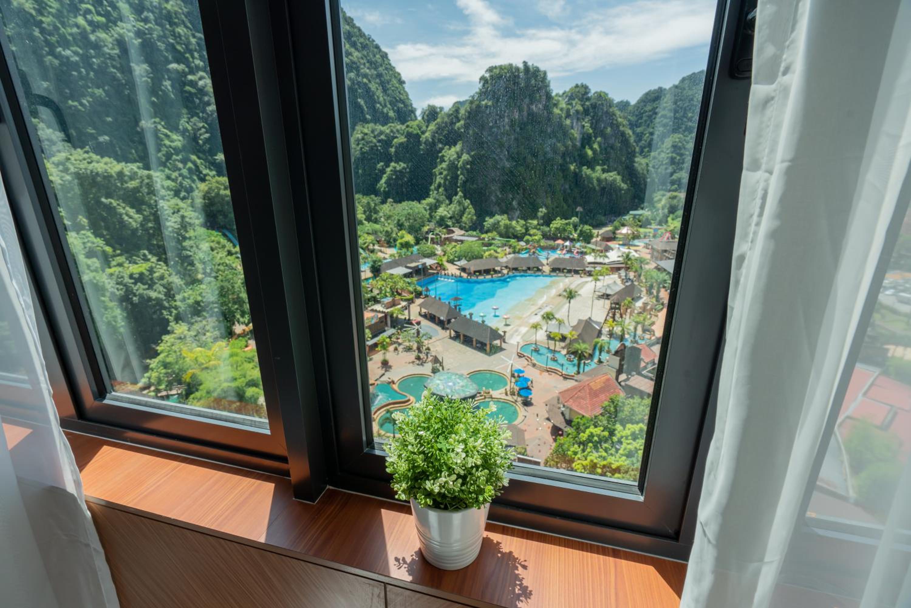 Ipoh Tambun Sunway Onsen Suite 3R2B Maya photo 6