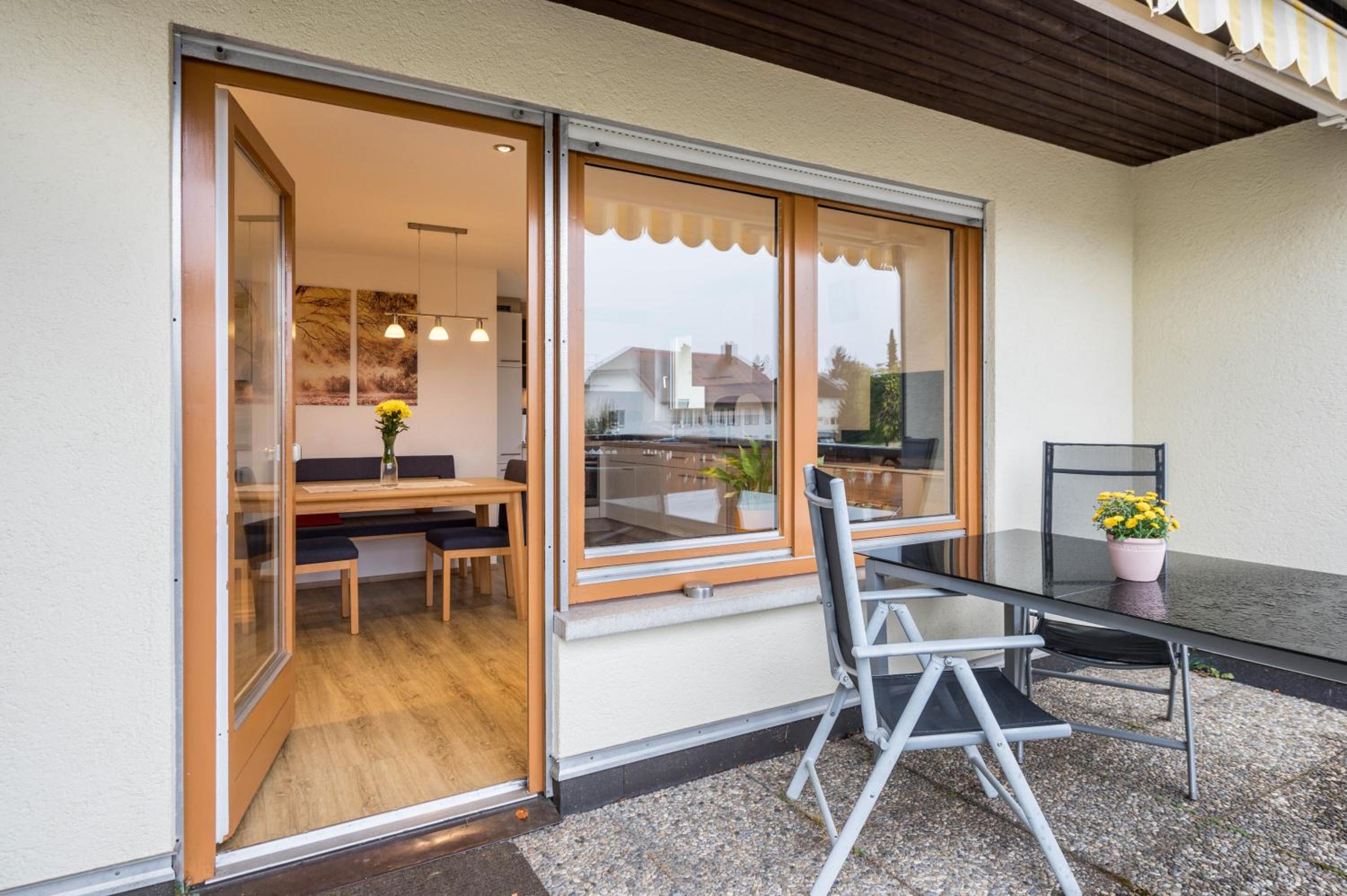 Photo 33