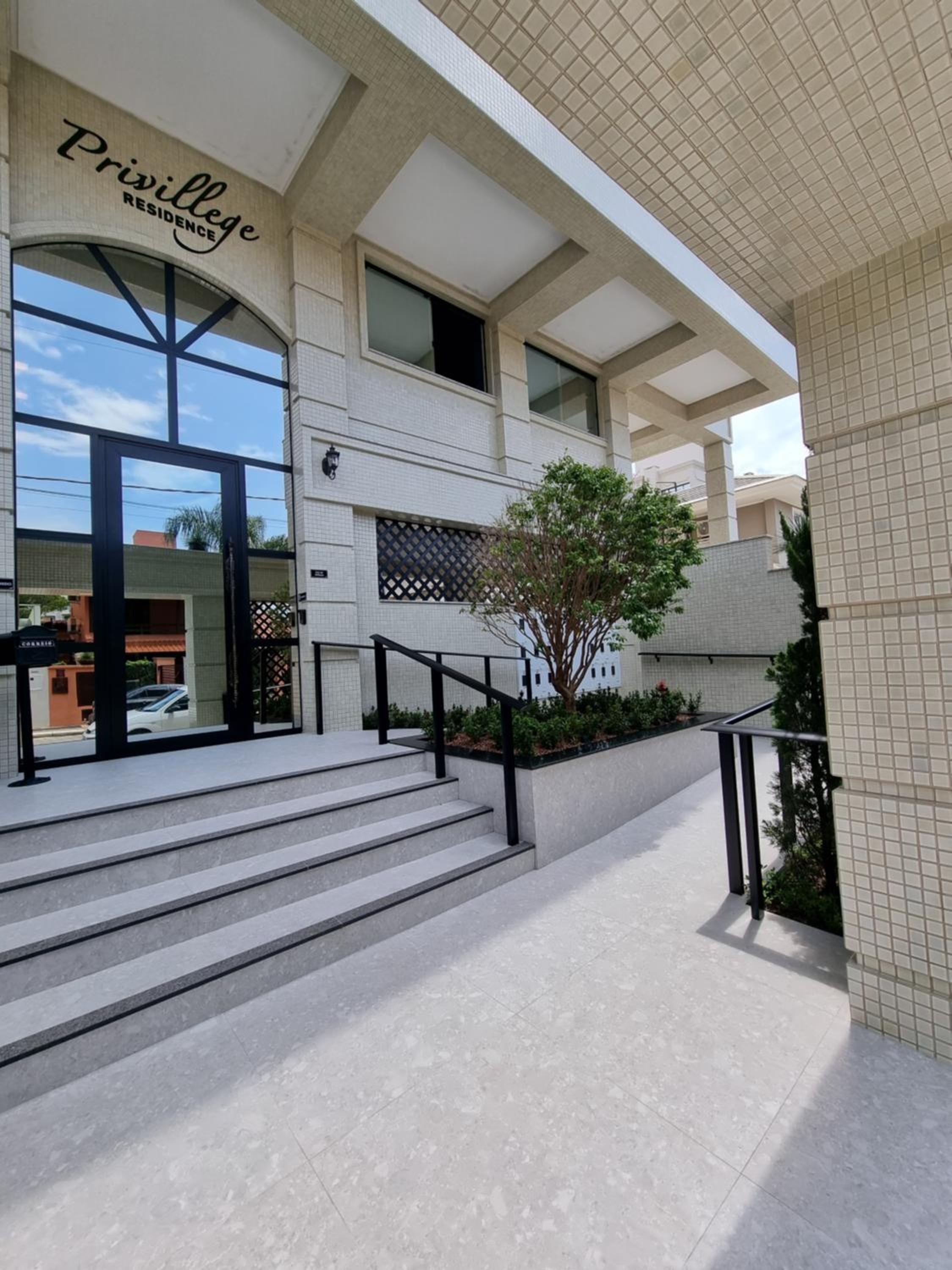 Privillege Residence 02
