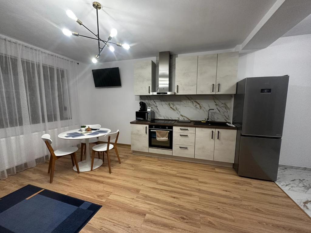 Emanuela Apartments view 2