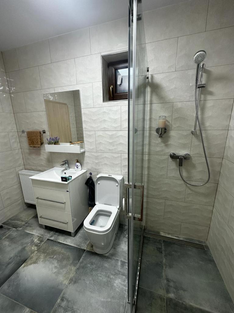 Emanuela Apartments view 5
