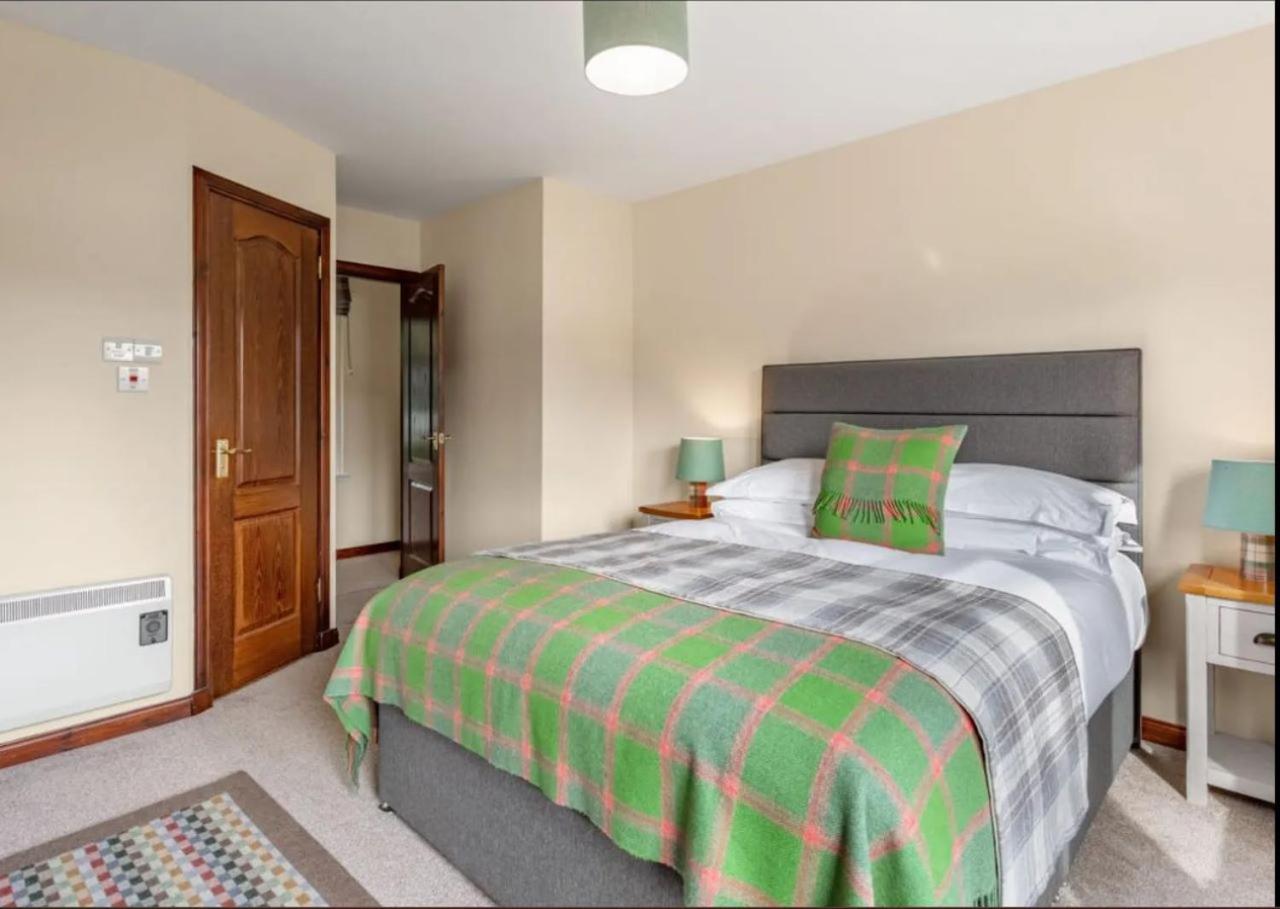 Loch Ness Cottages