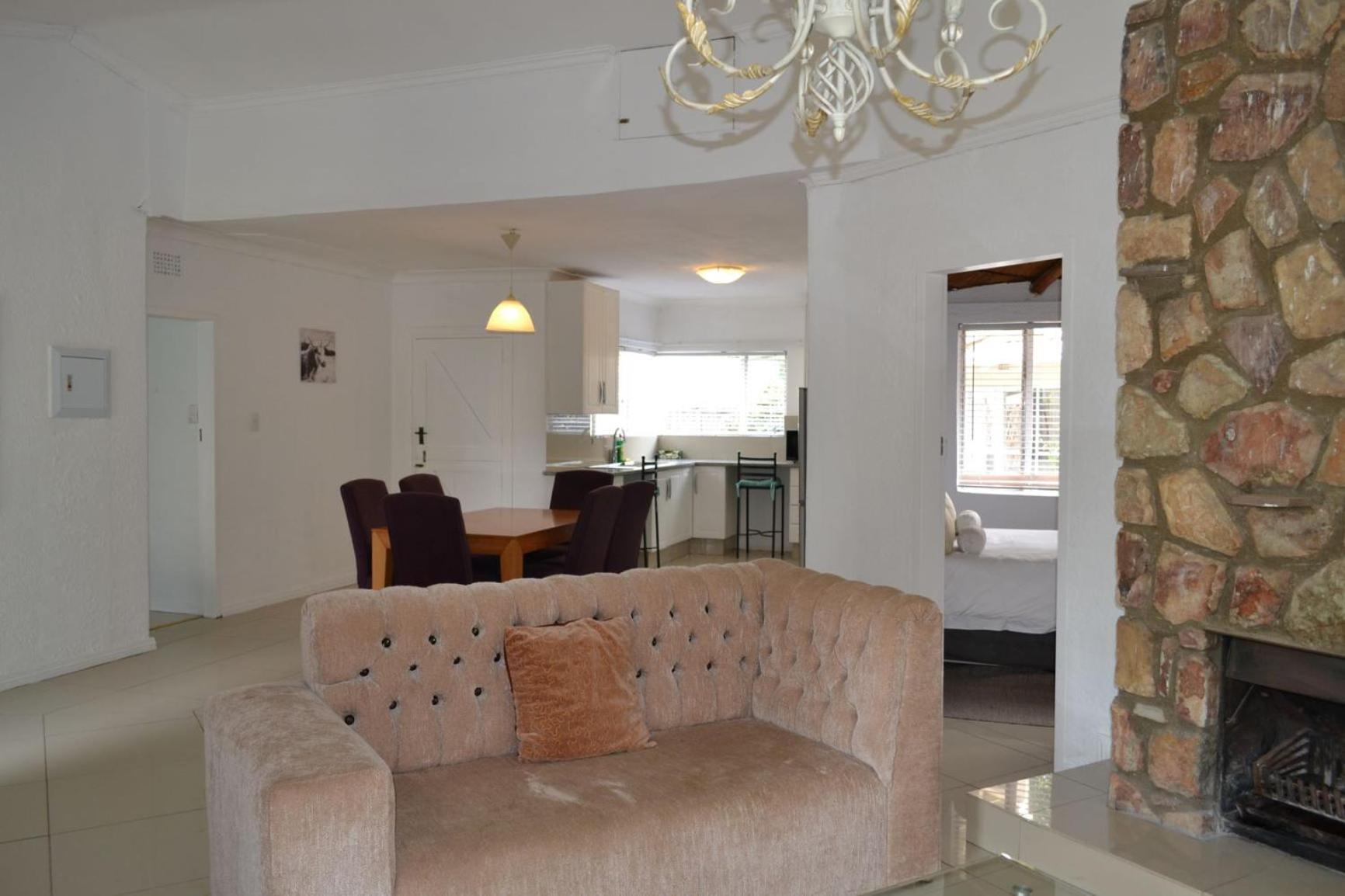 Bryanston Elgin - Cottage 3