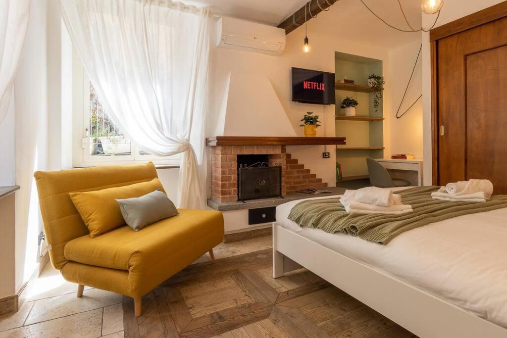[Porta Susa-Centro] Suite con Netflix, Wi-Fi e A/C photo 3