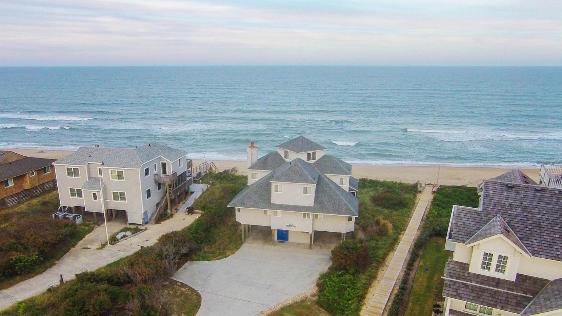 OCEANFRONT, Ocean views, beach walkway, screened porch, O3, Duckaway view 2