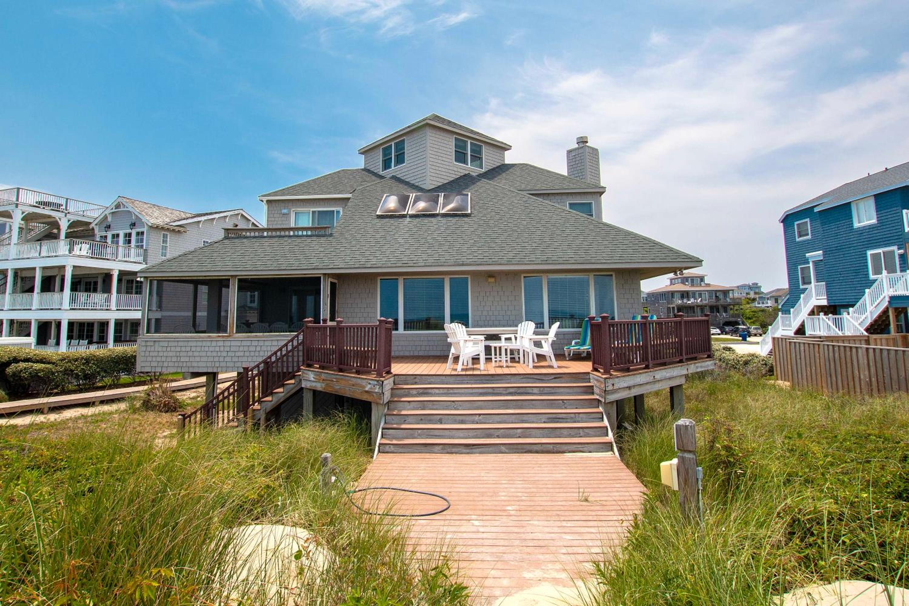 OCEANFRONT, Ocean views, beach walkway, screened porch, O3, Duckaway view 4