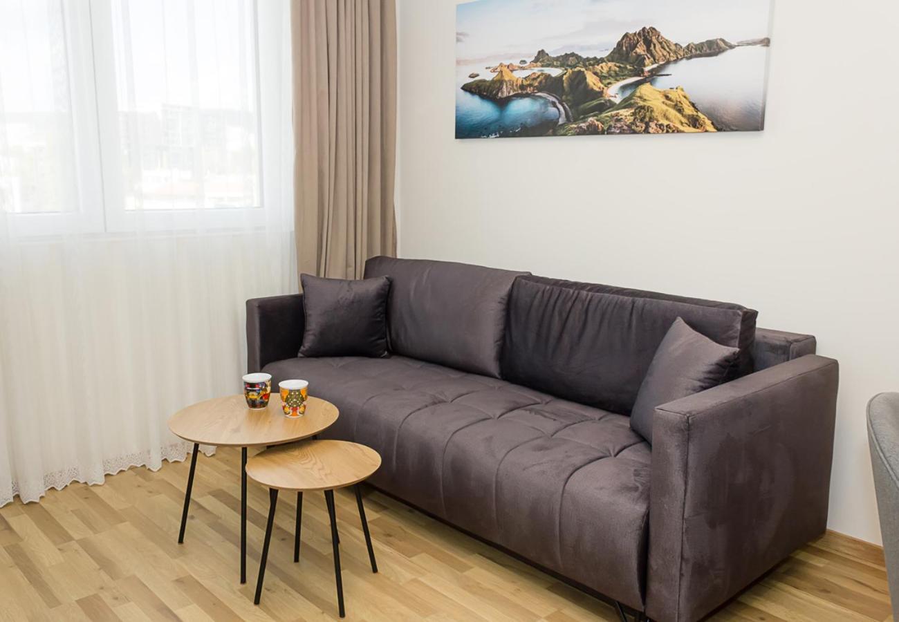 Brand New Modern 1BD Flat with Parking In Chayka by Flat Mаnager