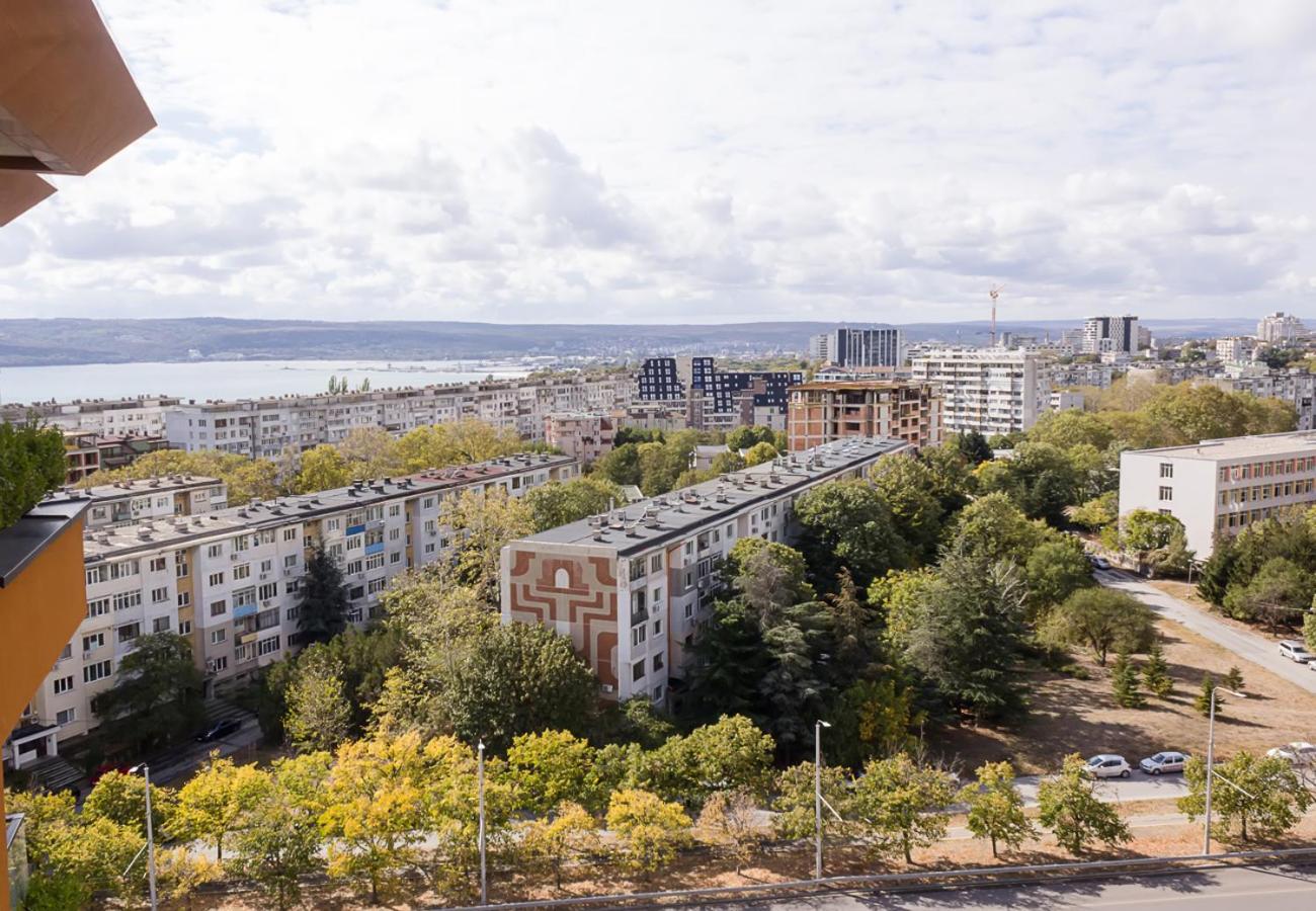 Brand New Modern 1BD Flat with Parking In Chayka by Flat Mаnager