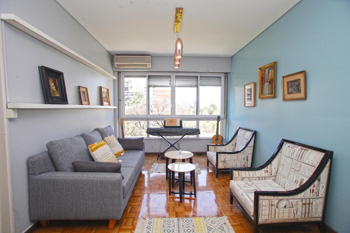 Stylish 3 BR Family Apt in Palermo