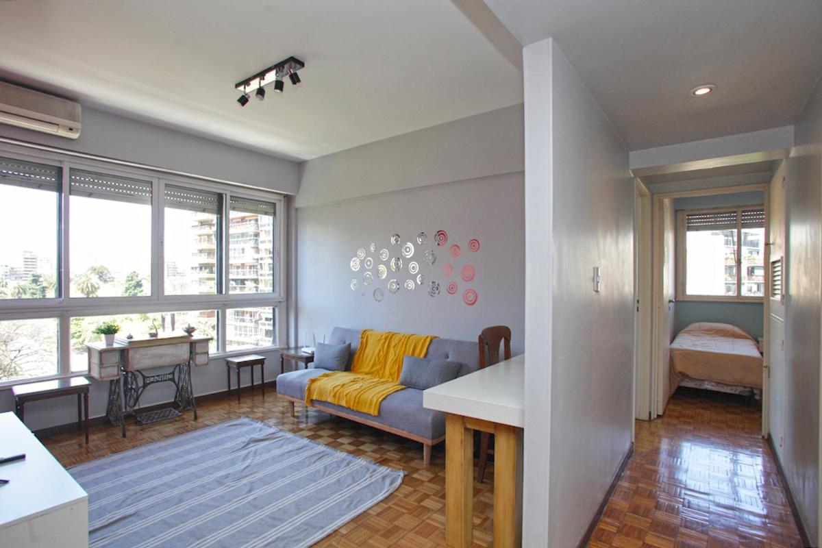 Stylish 3 BR Family Apt in Palermo