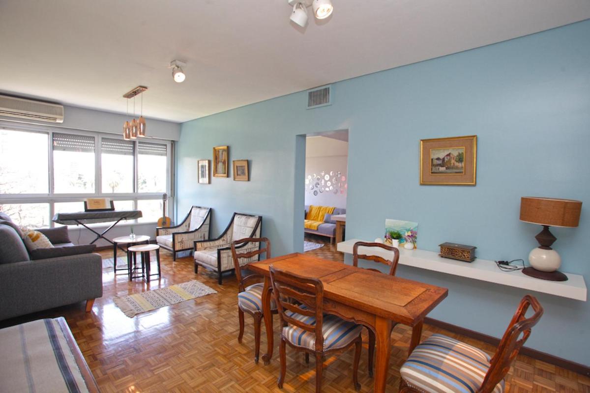Stylish 3 BR Family Apt in Palermo