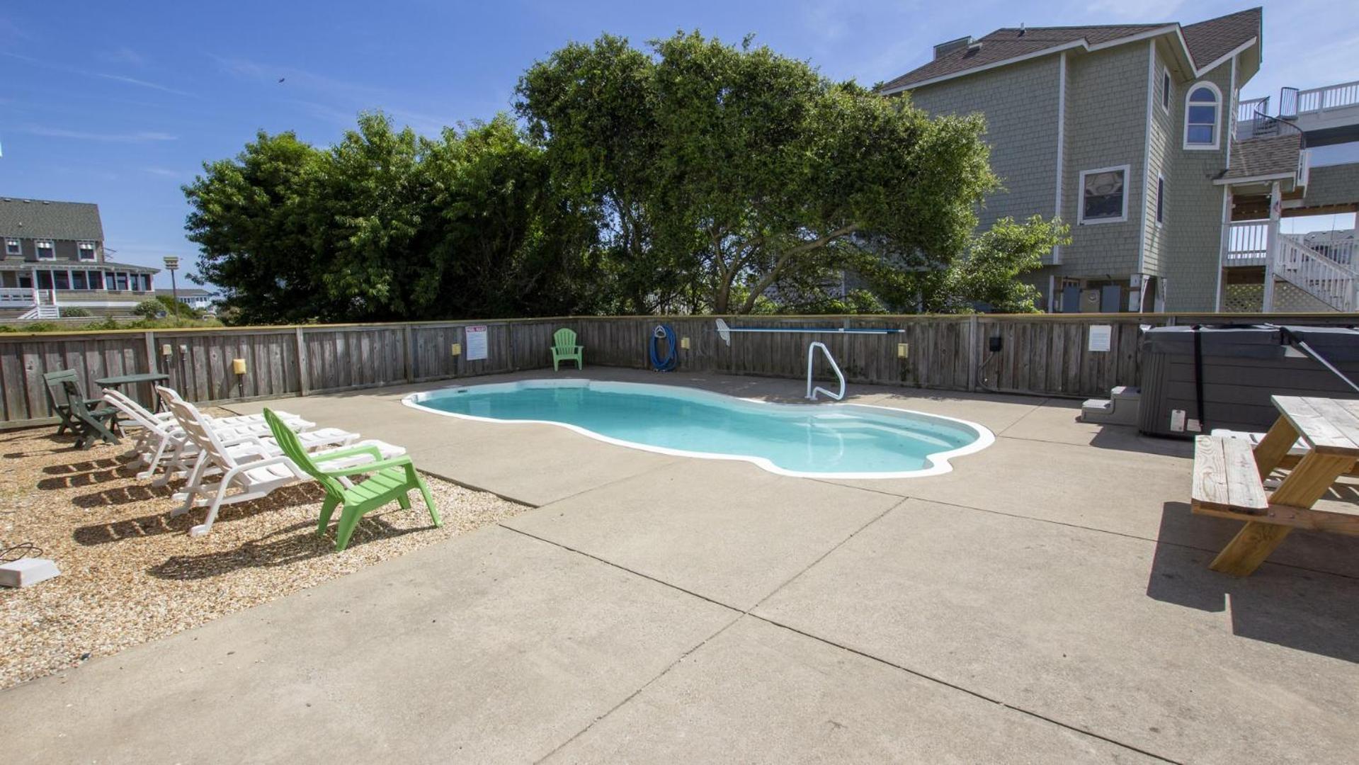 Oceanside, Private Pool, Hot Tub, Screened Porch, Close to Beach! OH81, Lazy Daisy