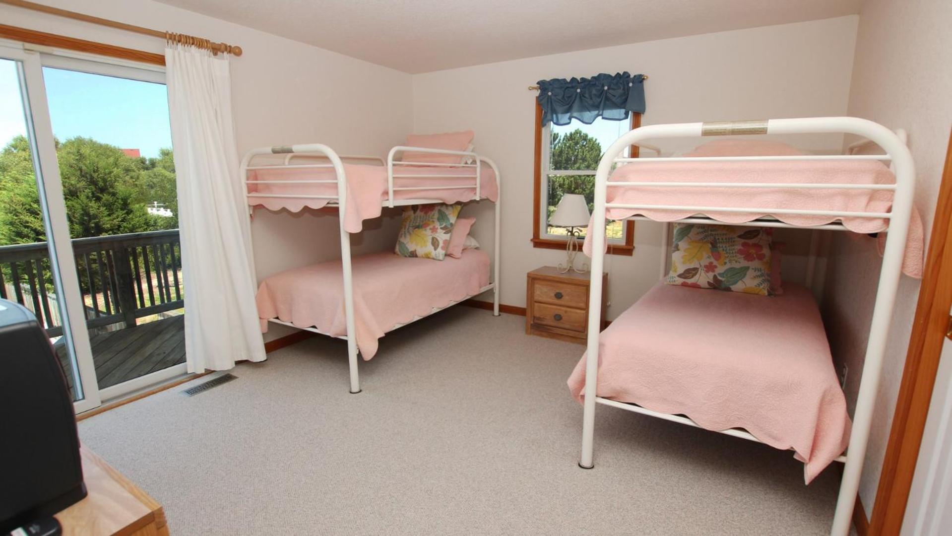 Oceanside, Close to Beach, Priv Pool, Rec Rm, OH57, Sea-Crets