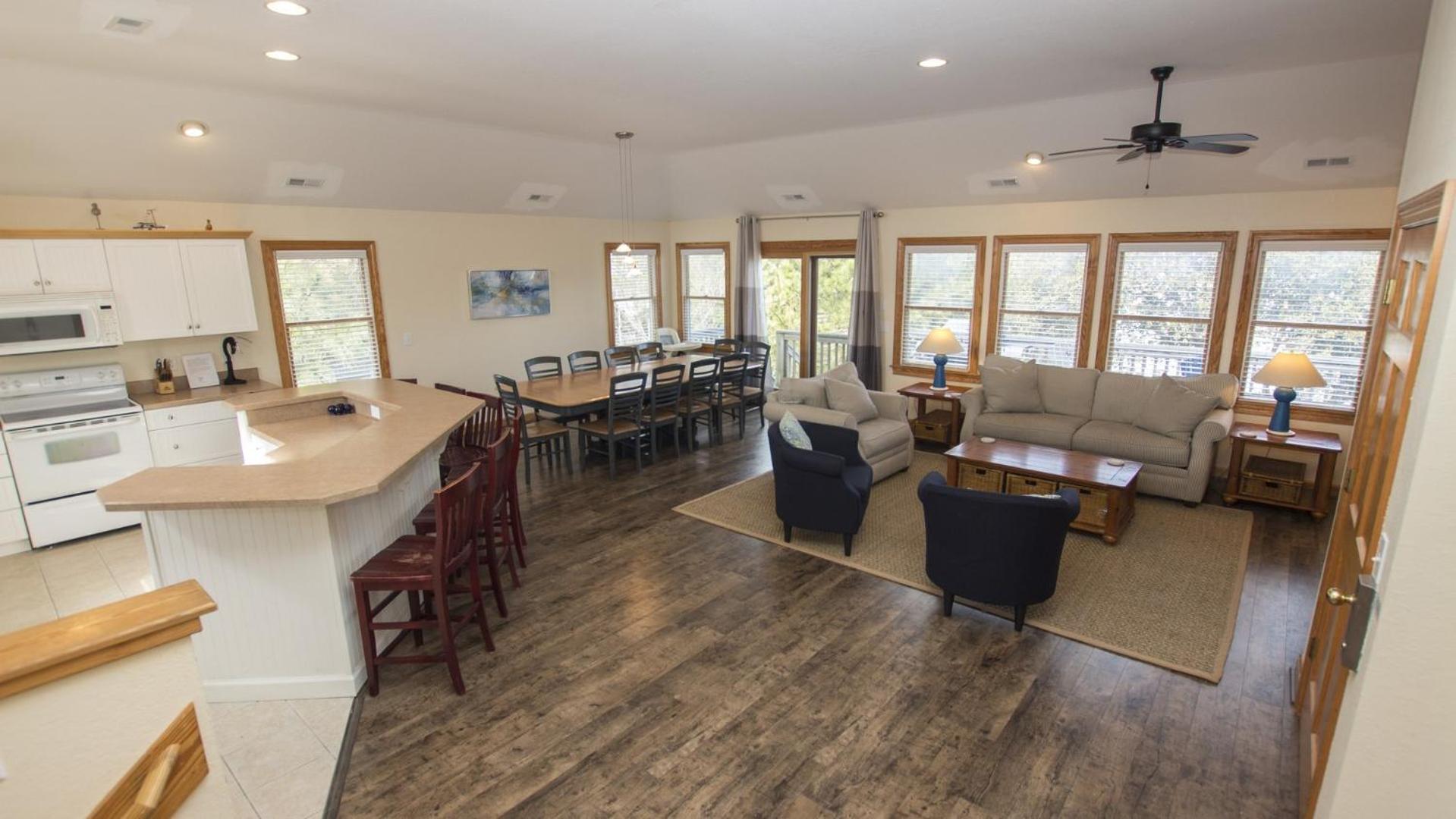 Oceanside, Dogs Welcome, Private Pool, Rec Room, OS11K, Hook, Line Skipper view 5