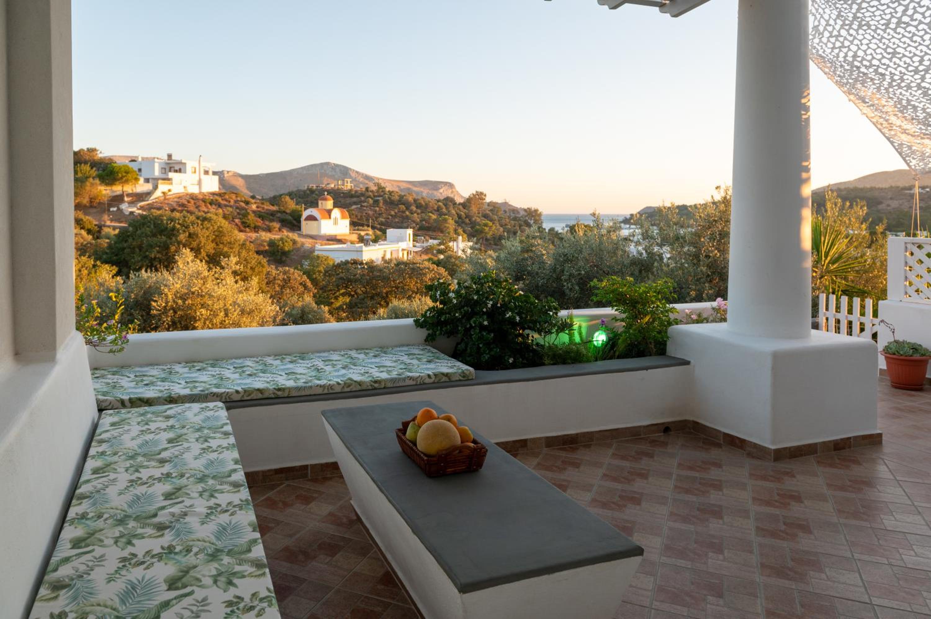 L'eros Villa Grandma's house view 4