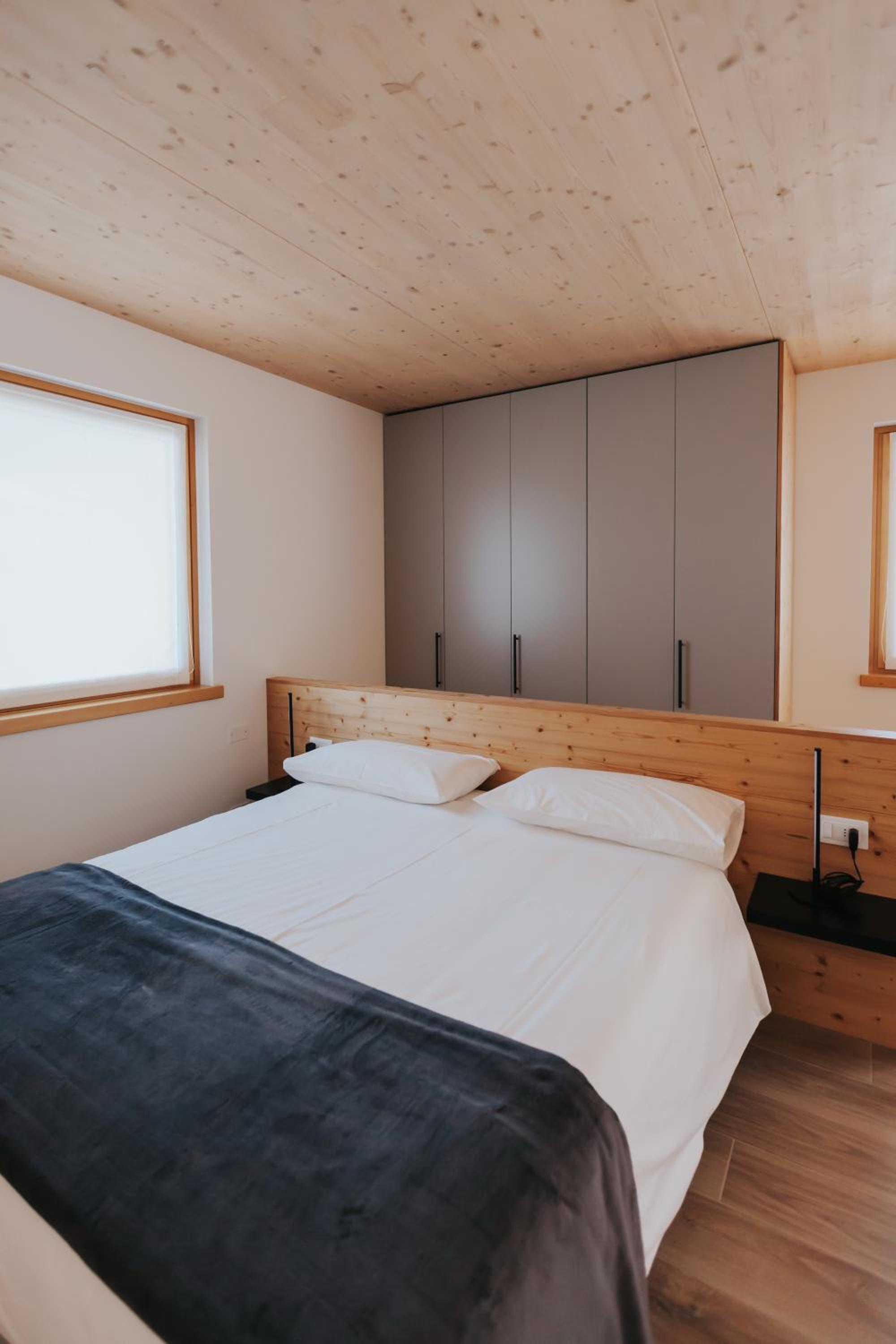 Photo 35